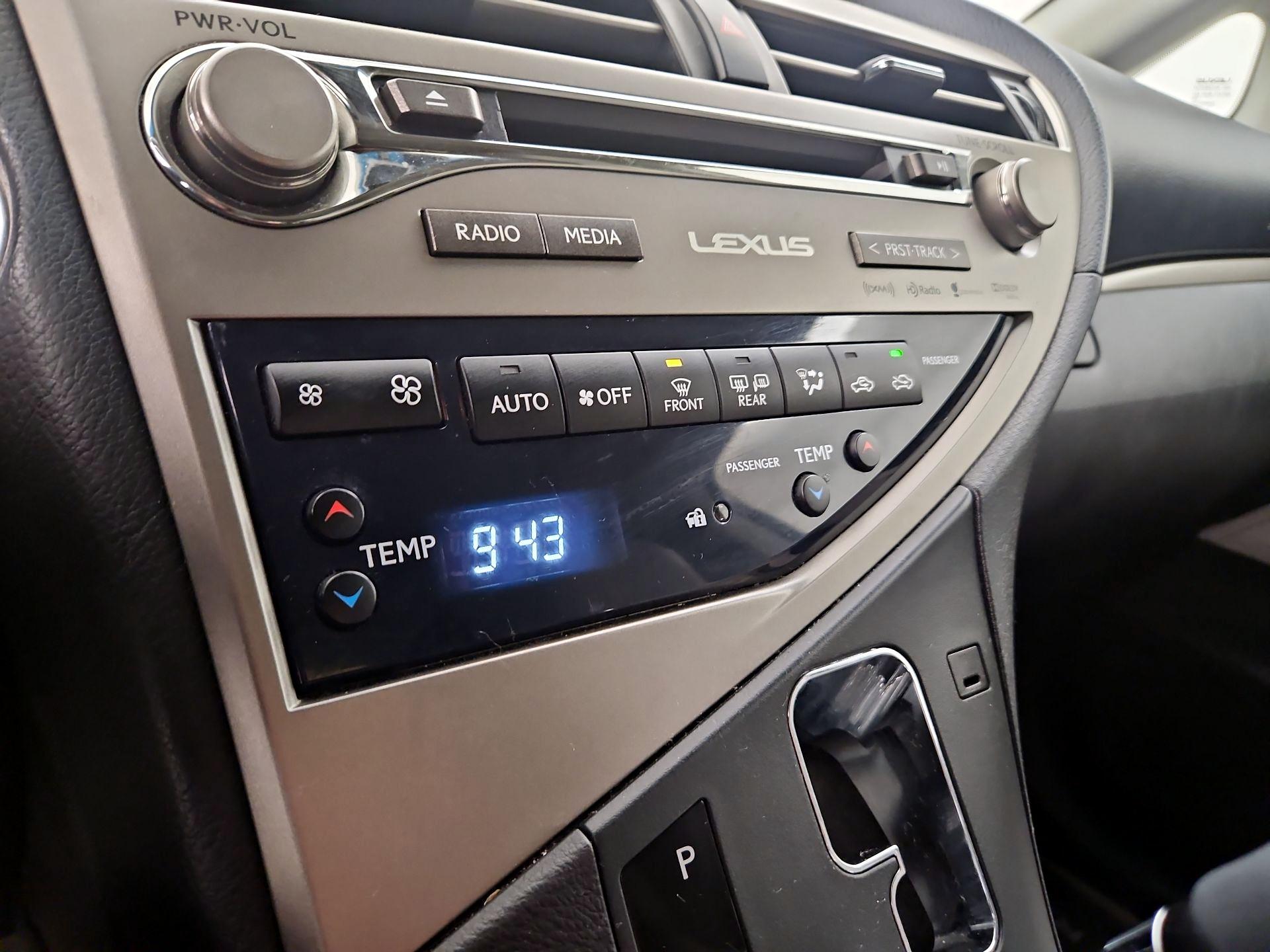 Thumbnail: 2015 Lexus RX - 17