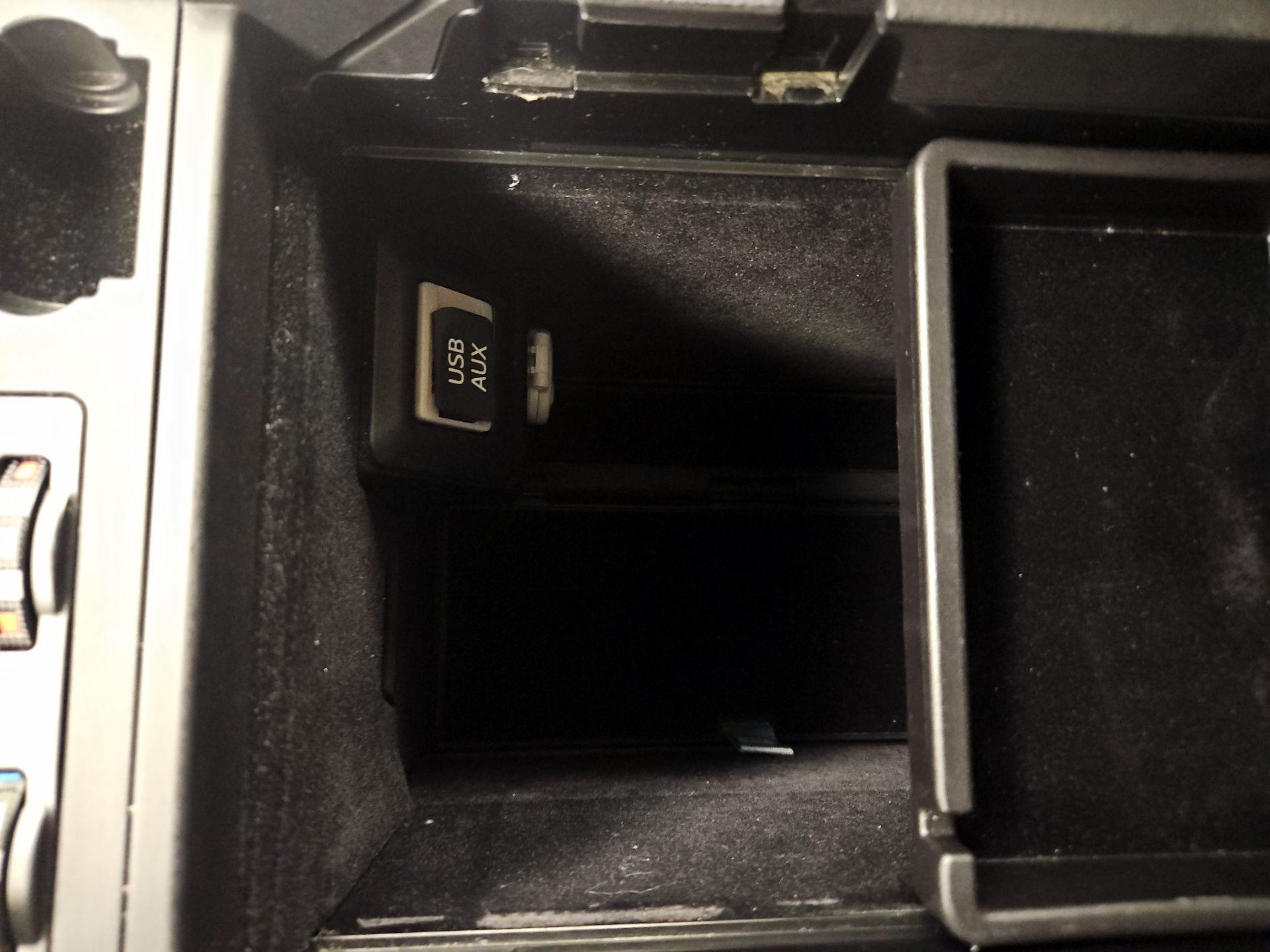 Thumbnail: 2015 Lexus RX - 19