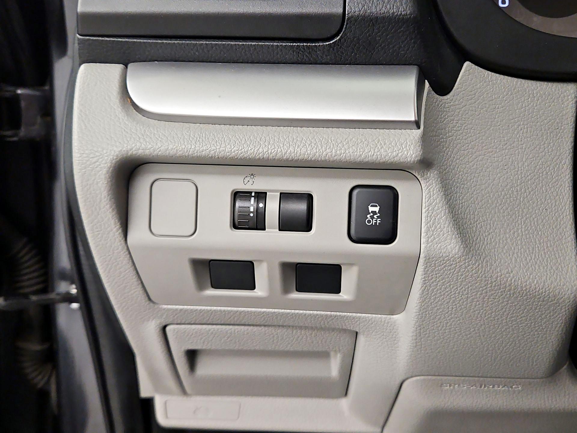 Thumbnail: 2015 Subaru Forester - 13