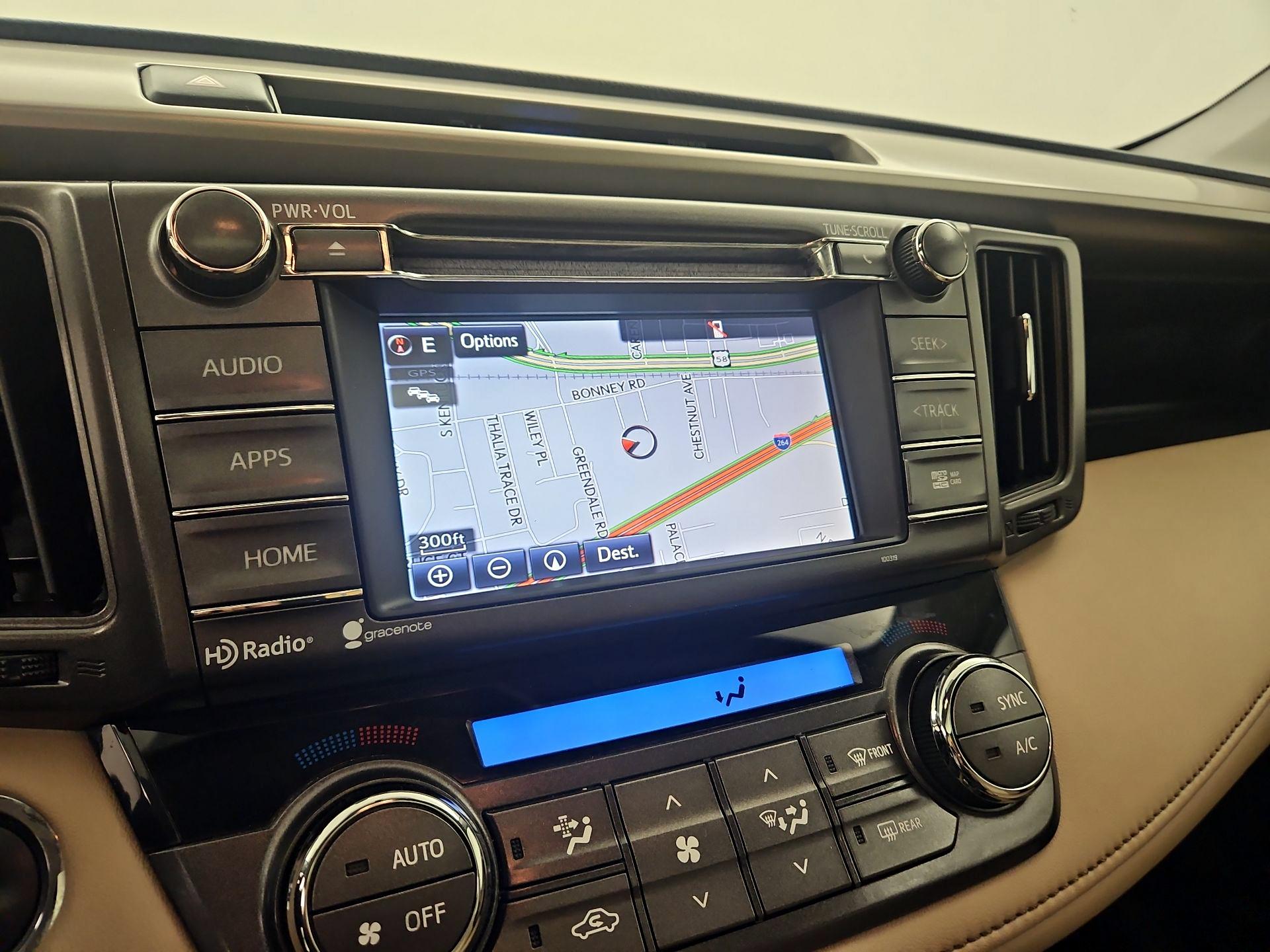 Thumbnail: 2015 Toyota RAV4 - 14