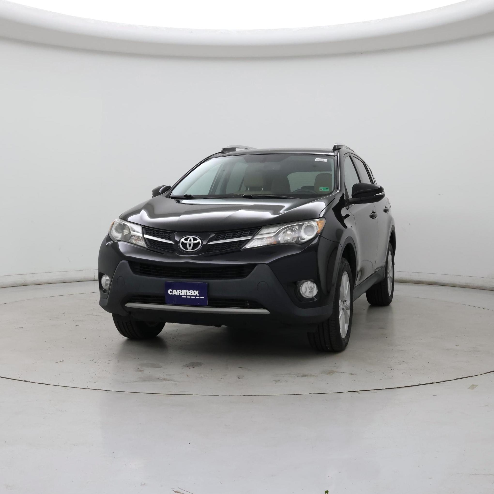 Thumbnail: 2015 Toyota RAV4 - 4