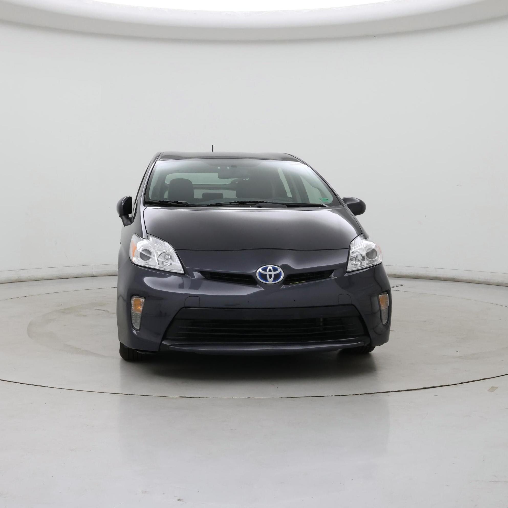 Thumbnail: 2015 Toyota Prius - 5