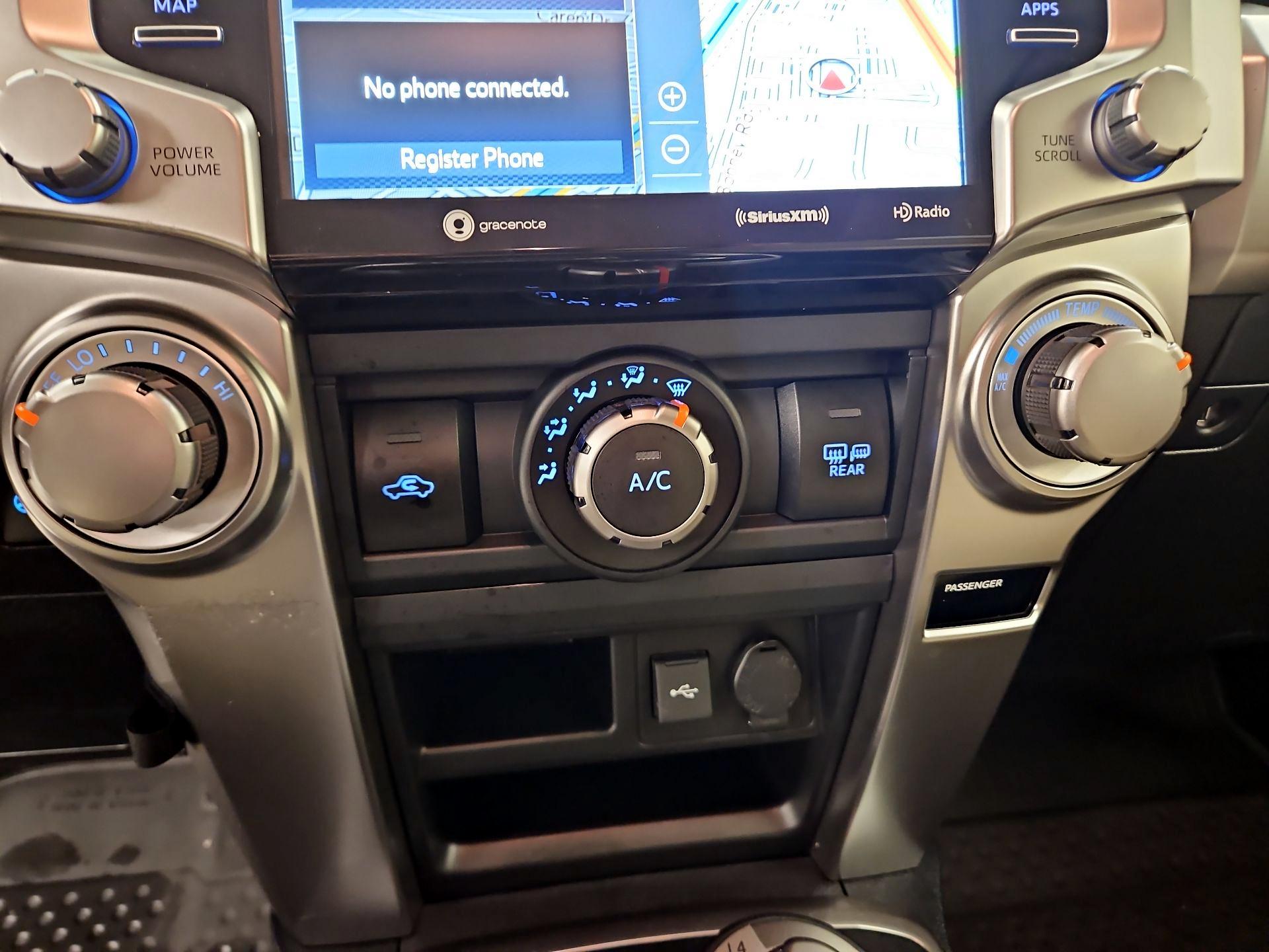 Thumbnail: 2024 Toyota 4Runner - 17