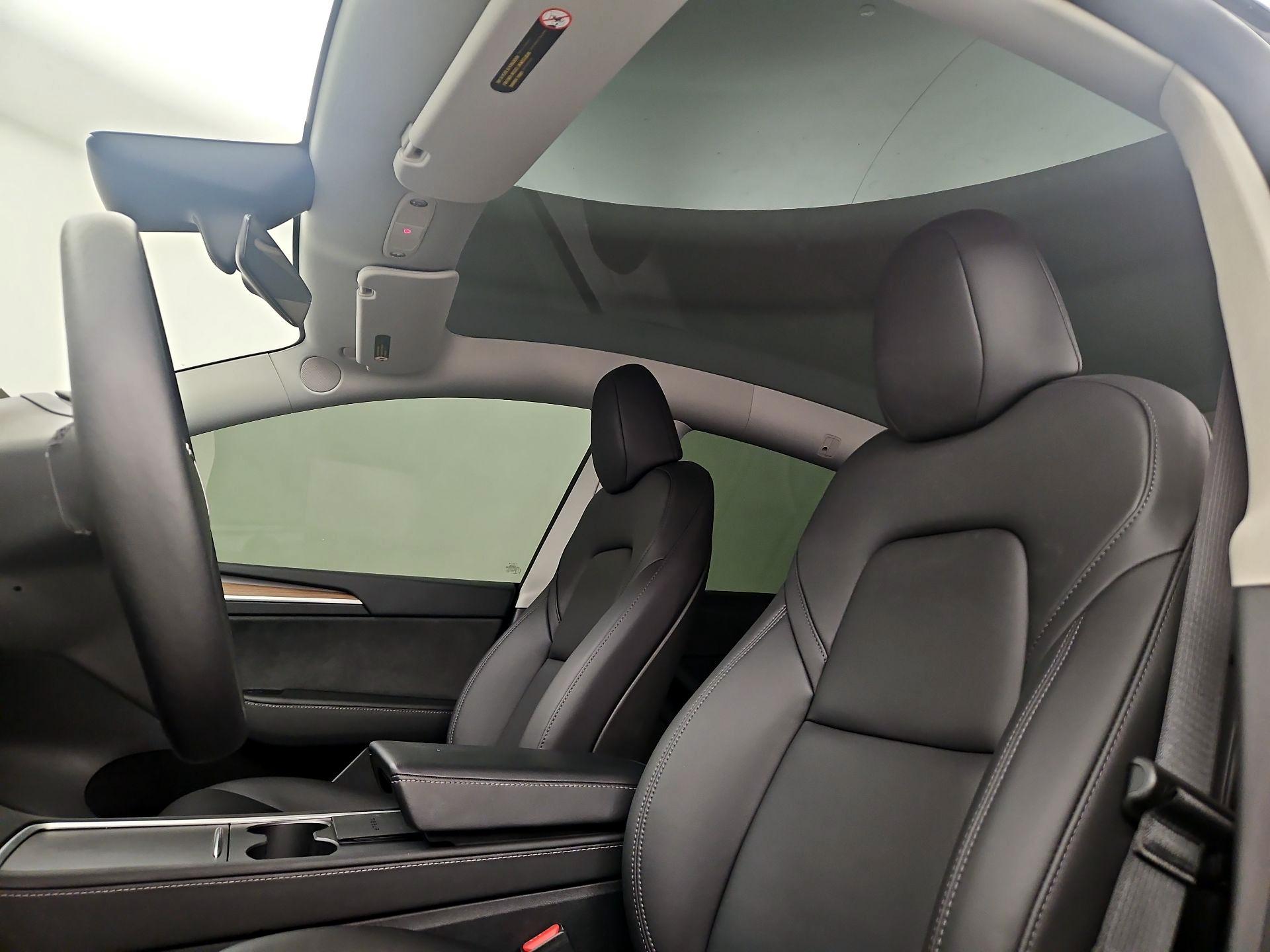 Thumbnail: 2024 Tesla Model Y - 19