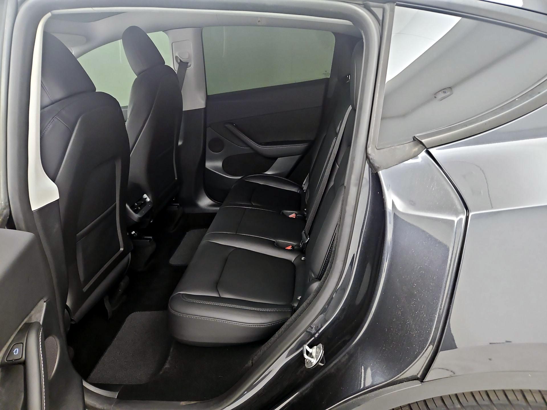 Thumbnail: 2024 Tesla Model Y - 20