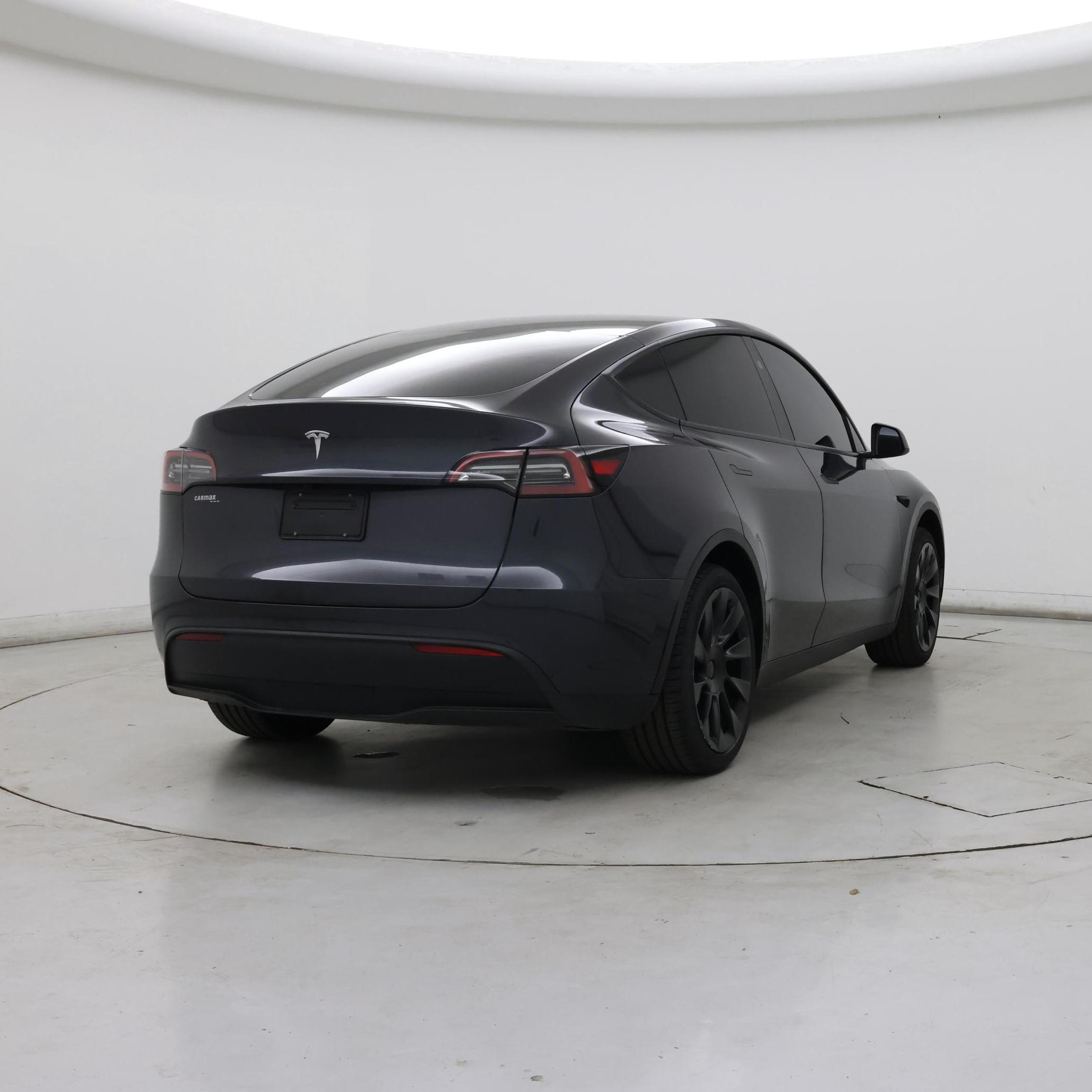 Thumbnail: 2024 Tesla Model Y - 8