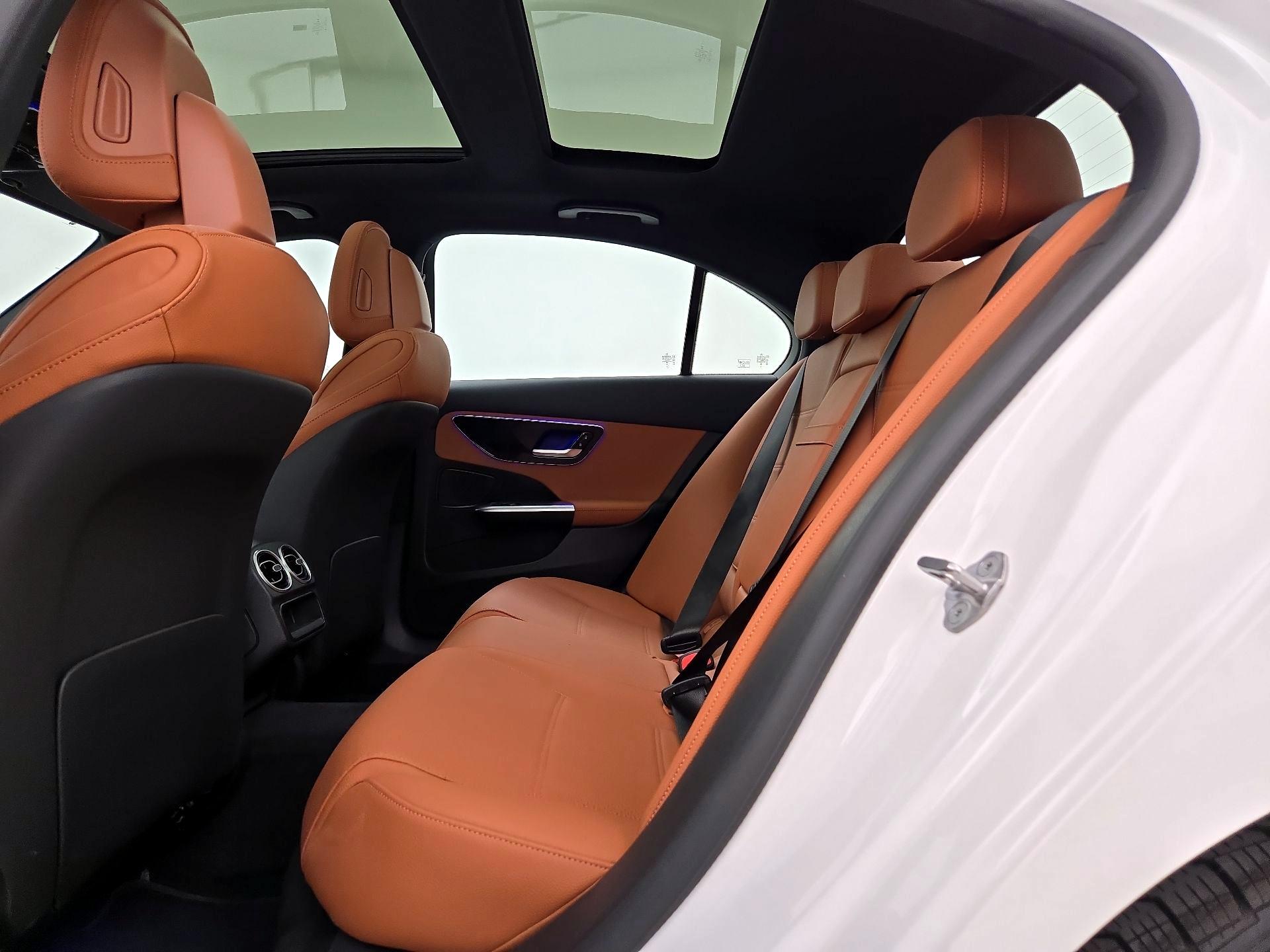 Thumbnail: 2023 Mercedes-Benz C-Class - 20