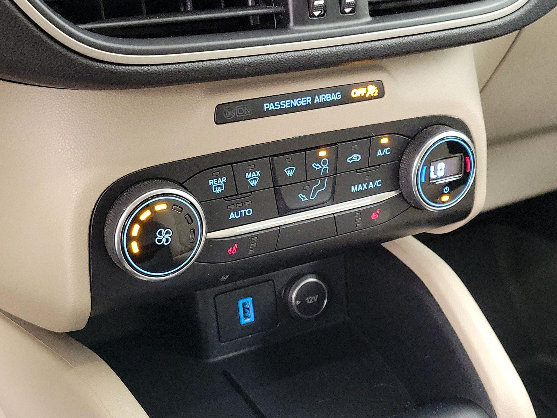 Thumbnail: 2020 Ford Escape - 16