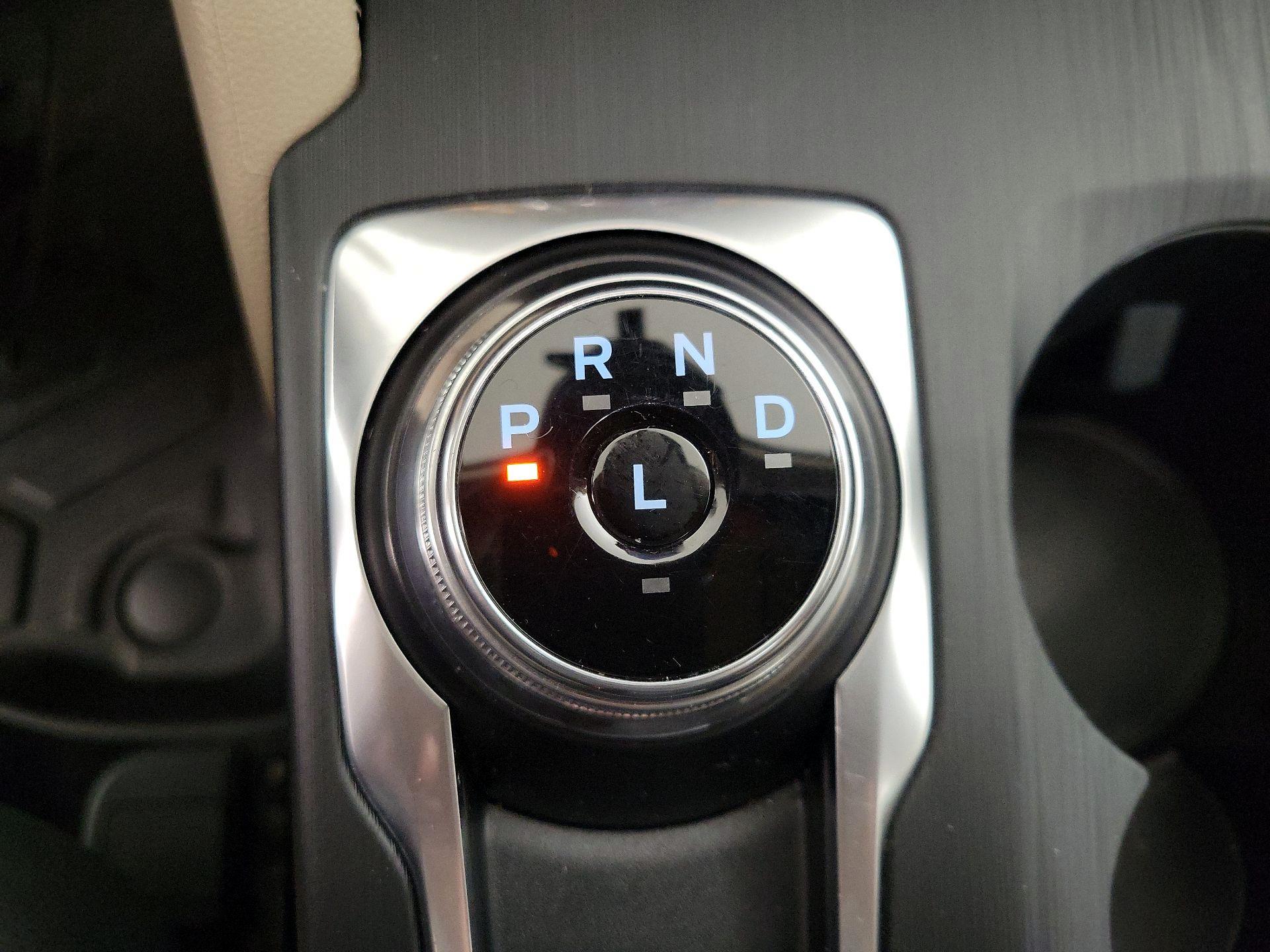 Thumbnail: 2020 Ford Escape - 17