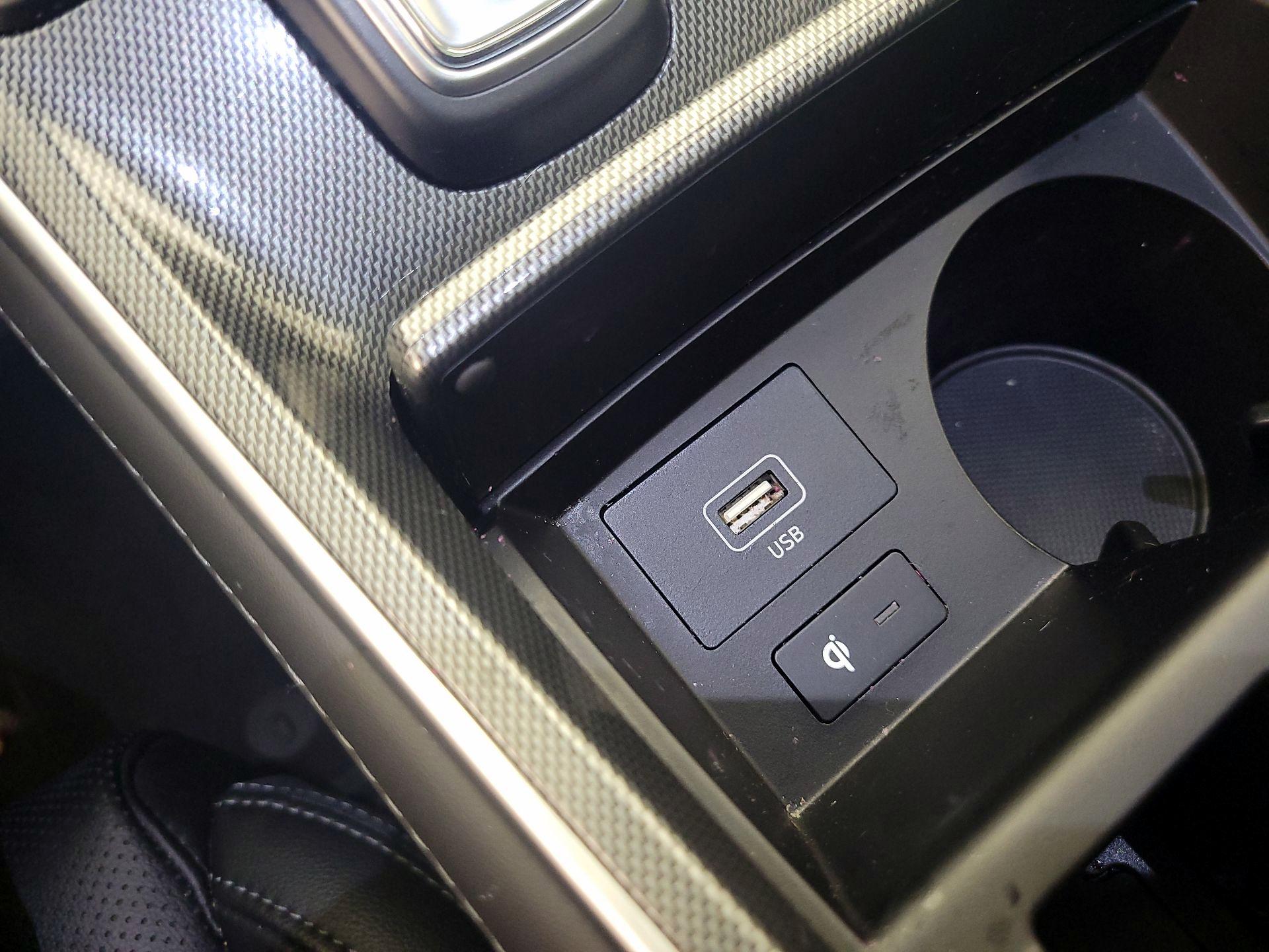 Thumbnail: 2023 Hyundai Santa Fe - 18