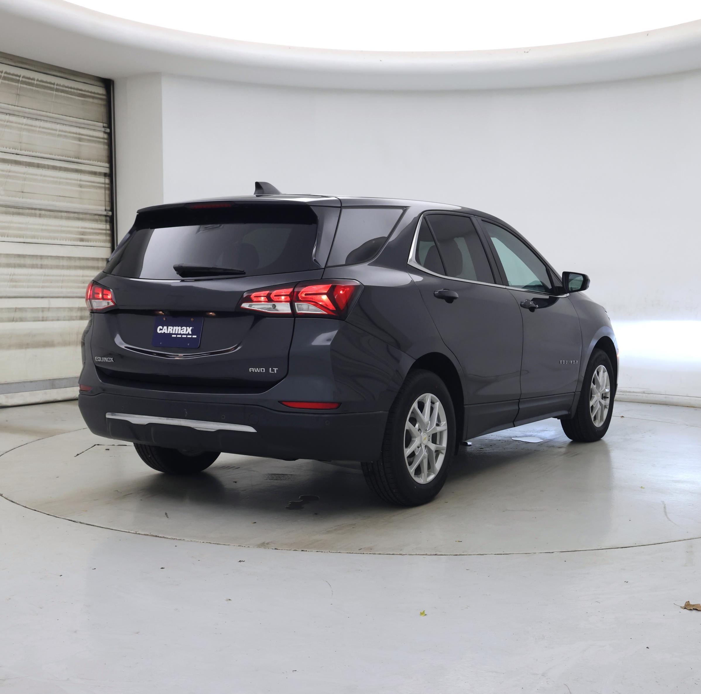 Thumbnail: 2022 Chevrolet Equinox - 8