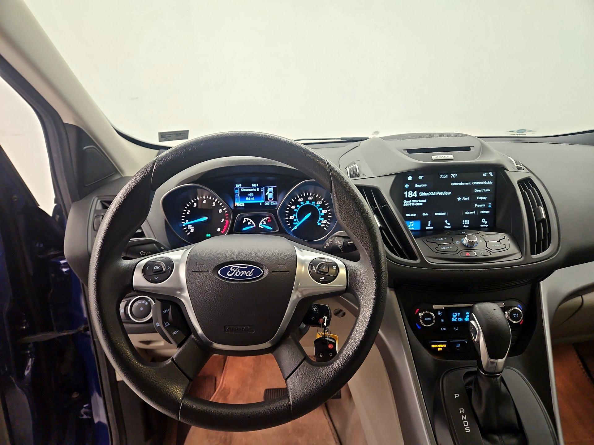 Thumbnail: 2016 Ford Escape - 9