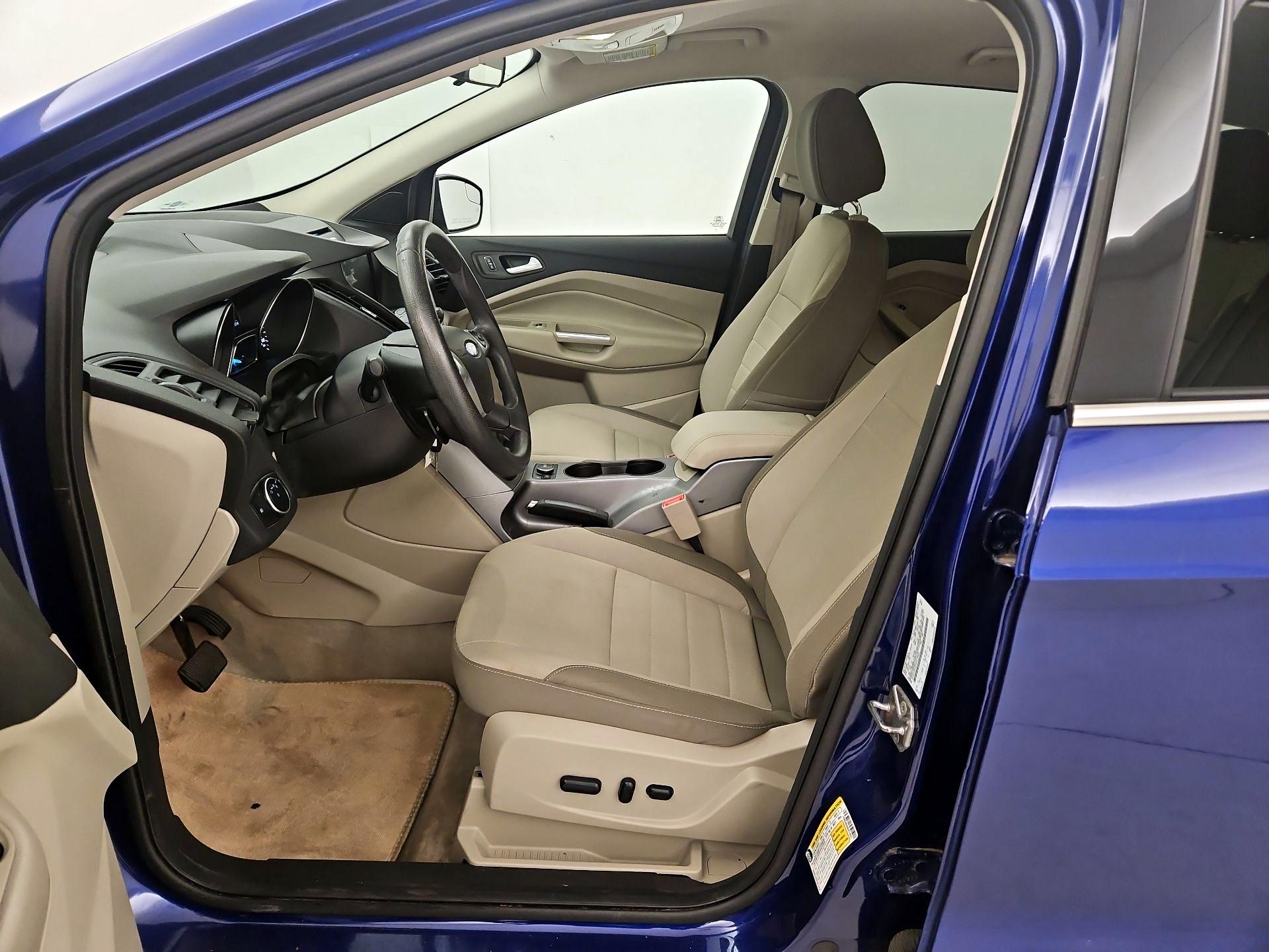 Thumbnail: 2016 Ford Escape - 11