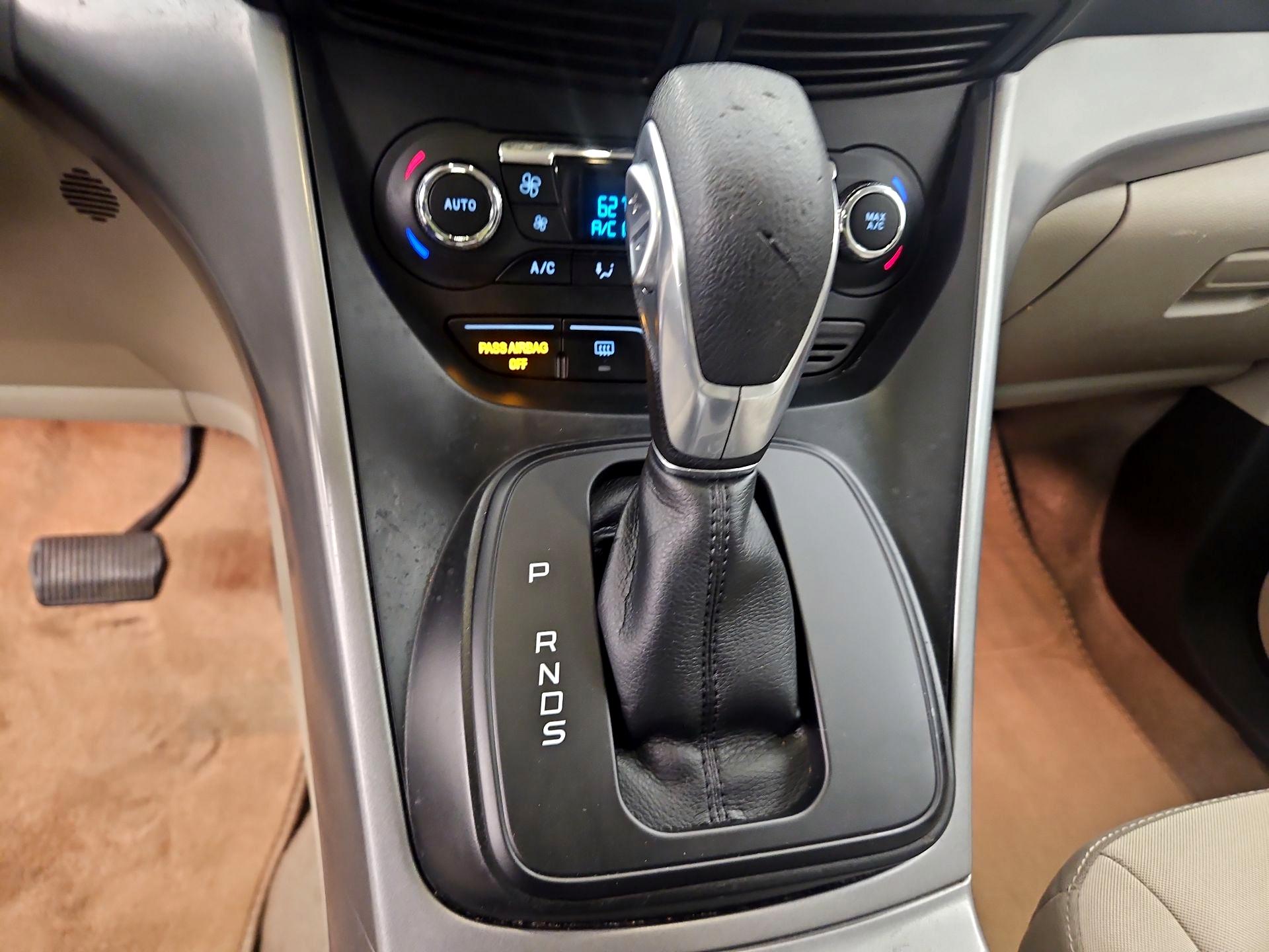 Thumbnail: 2016 Ford Escape - 17