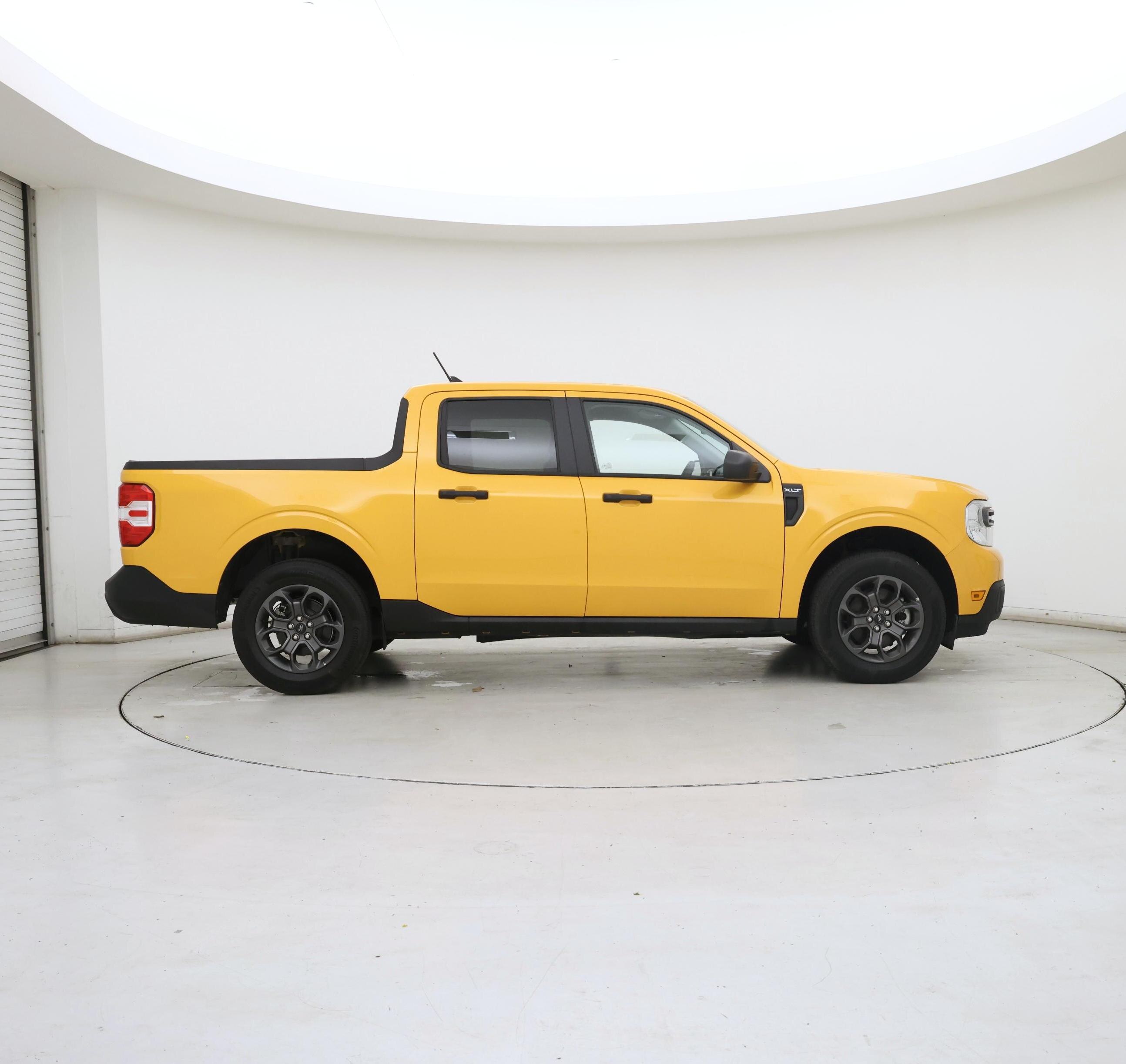 Thumbnail: 2022 Ford Maverick - 7