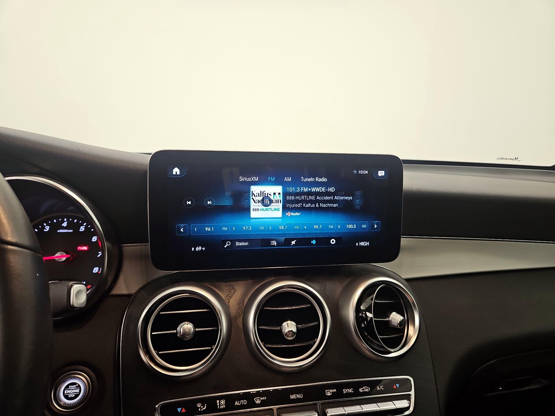 Thumbnail: 2022 Mercedes-Benz GLC - 15