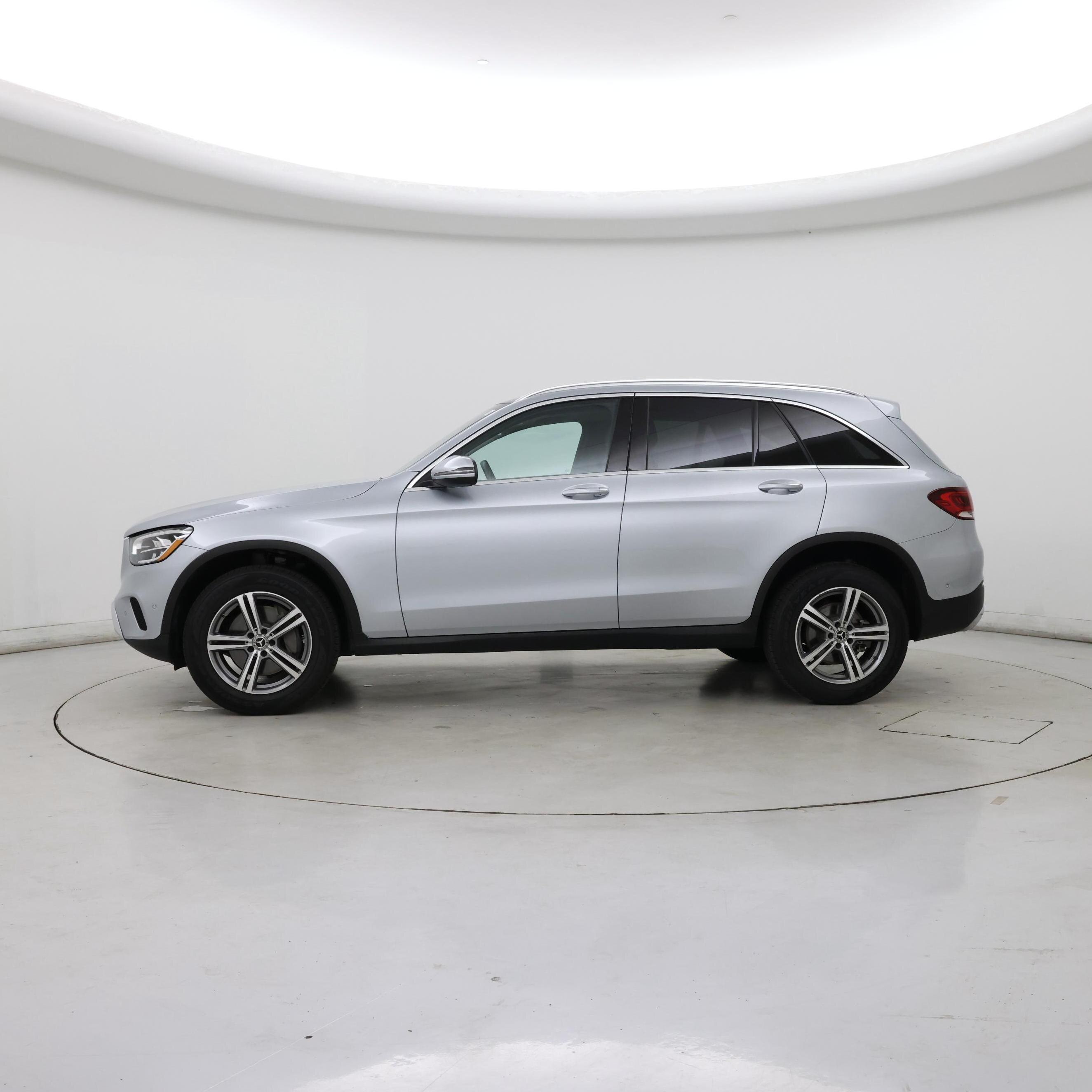 Thumbnail: 2022 Mercedes-Benz GLC - 3