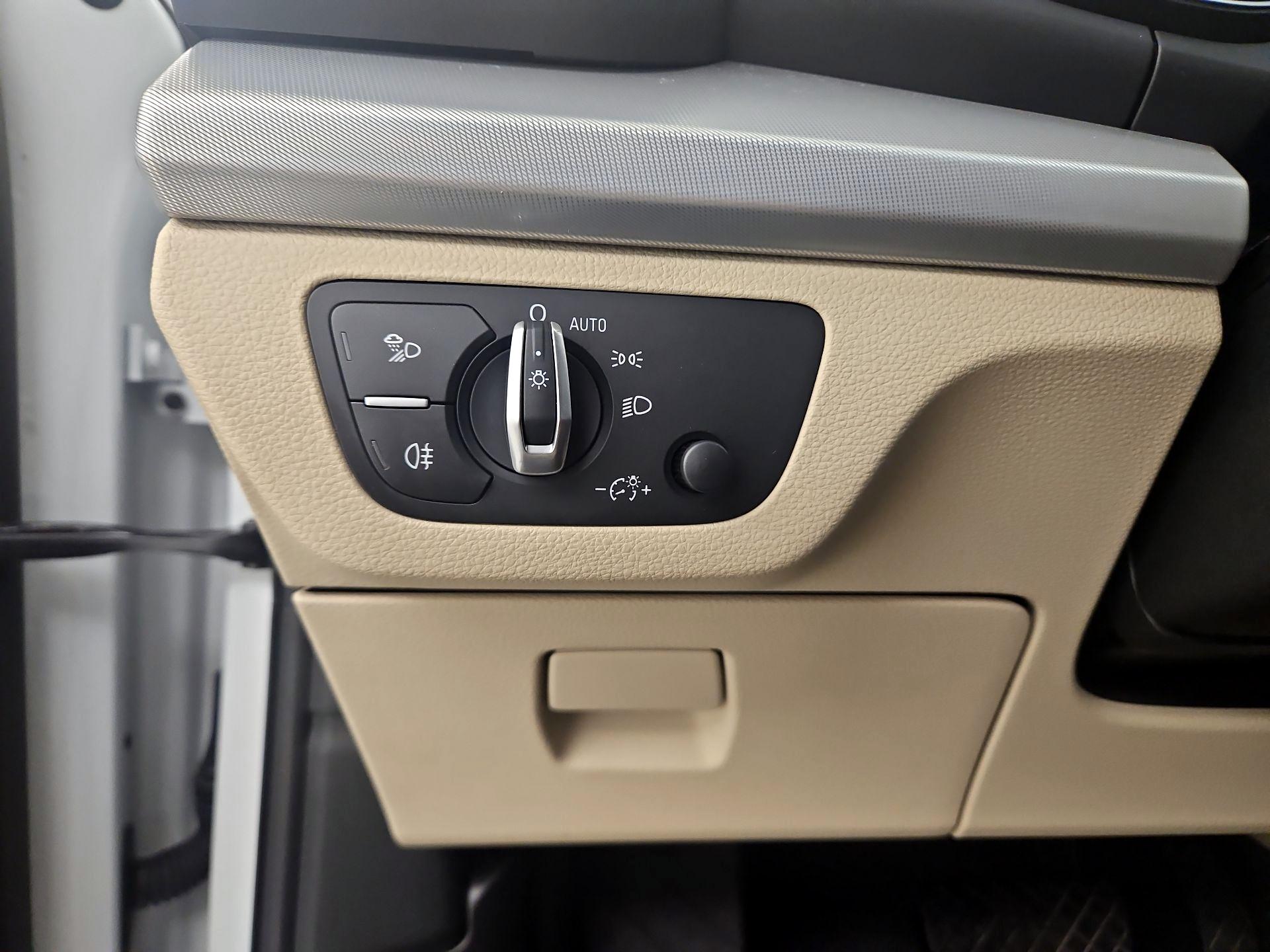 Thumbnail: 2024 Audi Q5 - 13