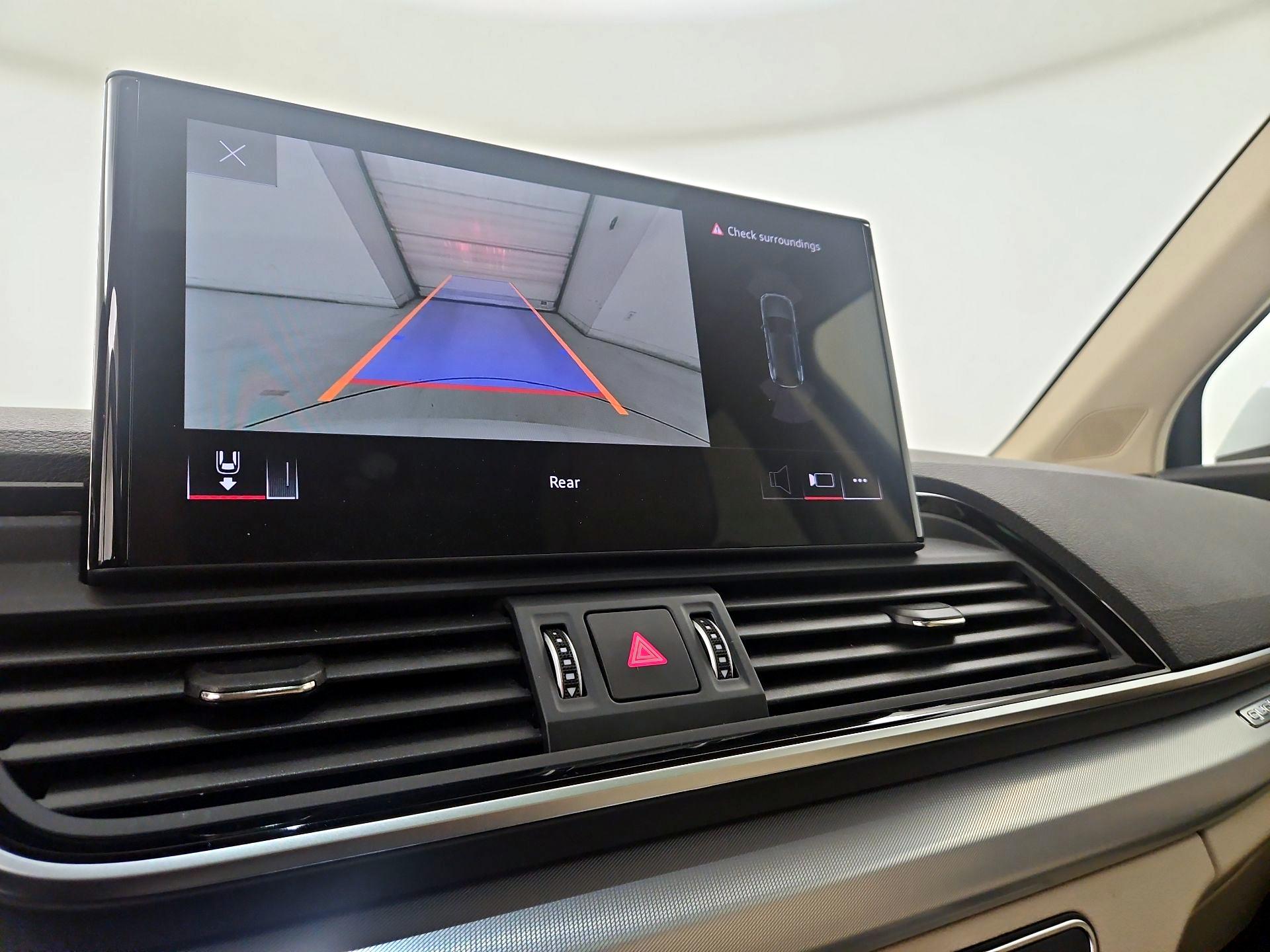 Thumbnail: 2024 Audi Q5 - 14