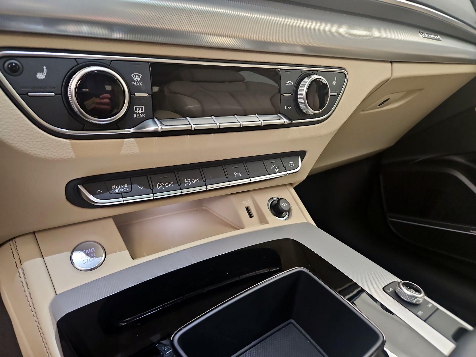 Thumbnail: 2024 Audi Q5 - 16