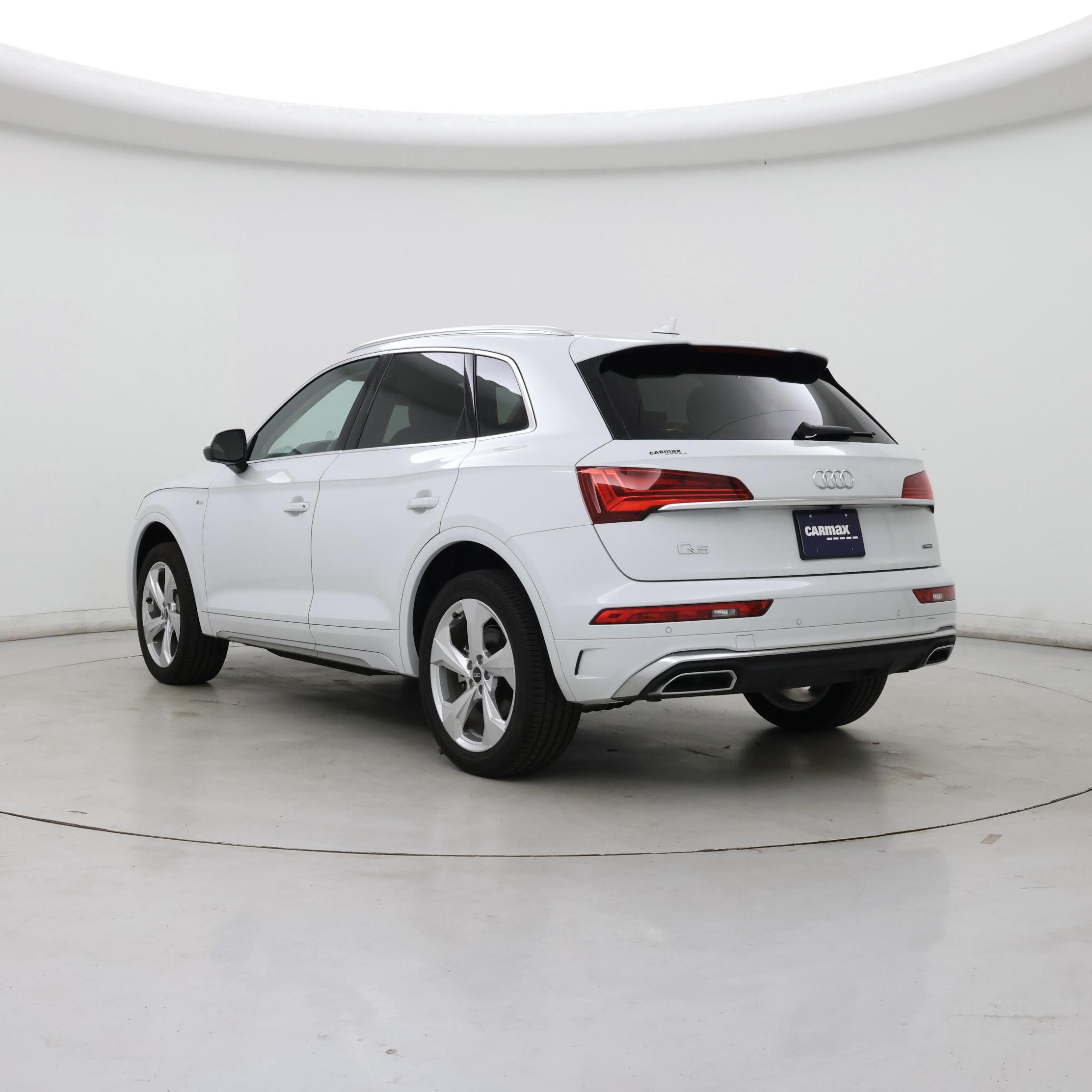 Thumbnail: 2024 Audi Q5 - 2