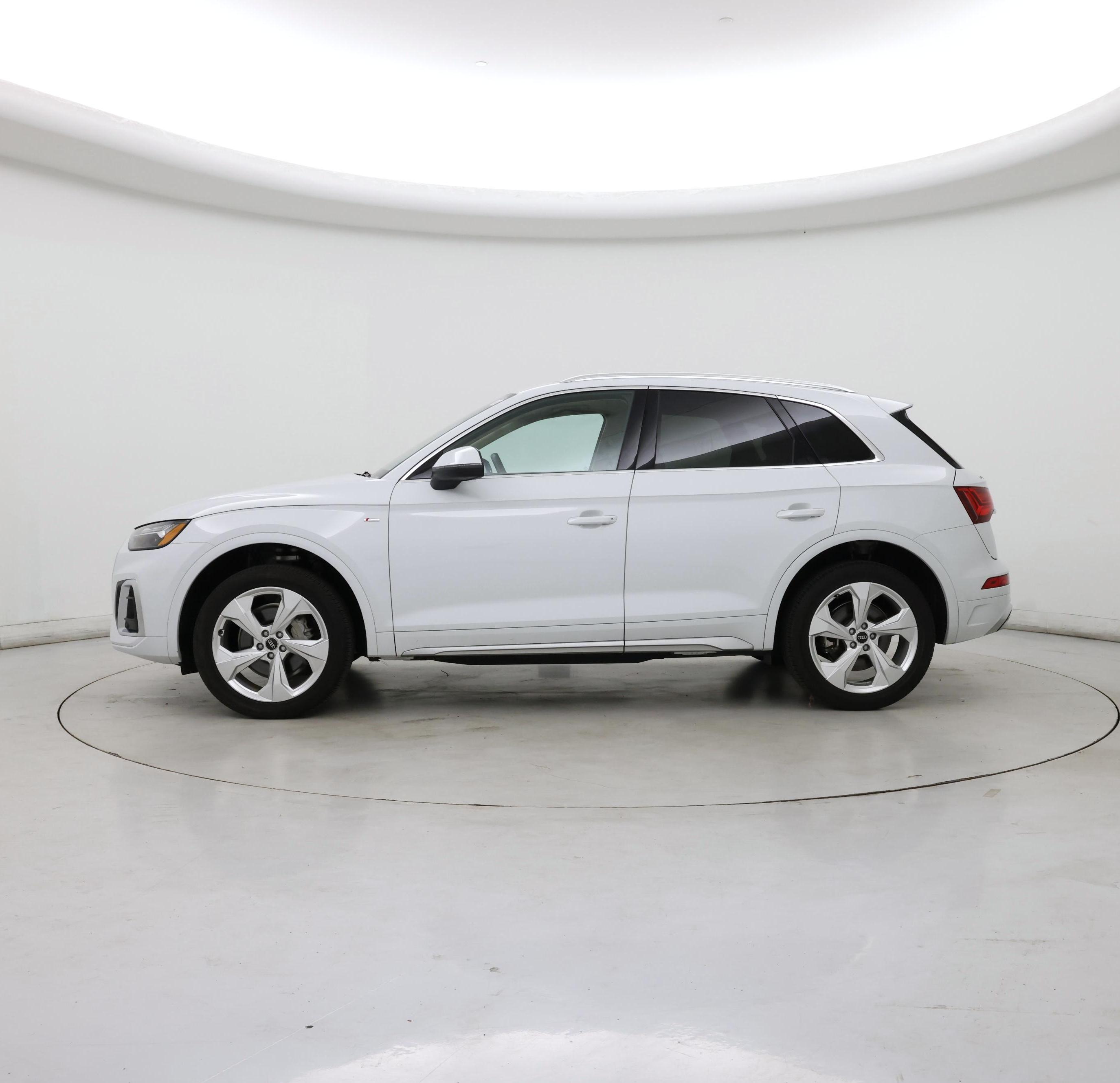 Thumbnail: 2024 Audi Q5 - 3