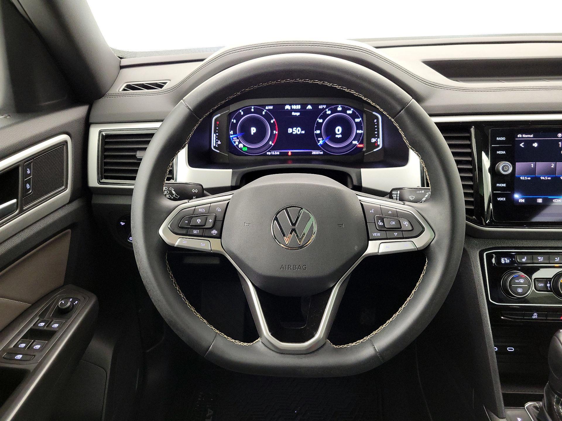 Thumbnail: 2022 Volkswagen Atlas - 10