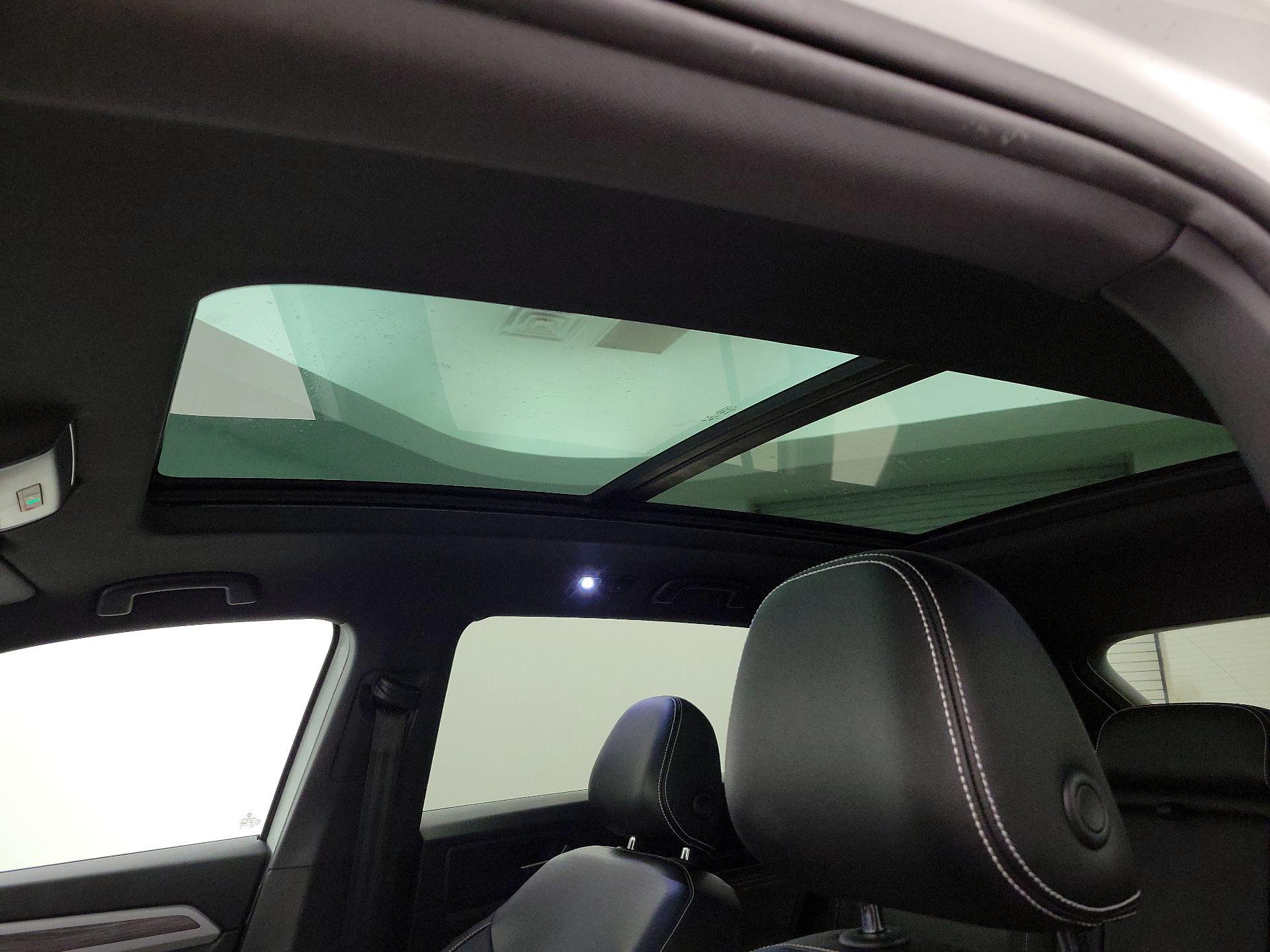 Thumbnail: 2022 Volkswagen Atlas - 19