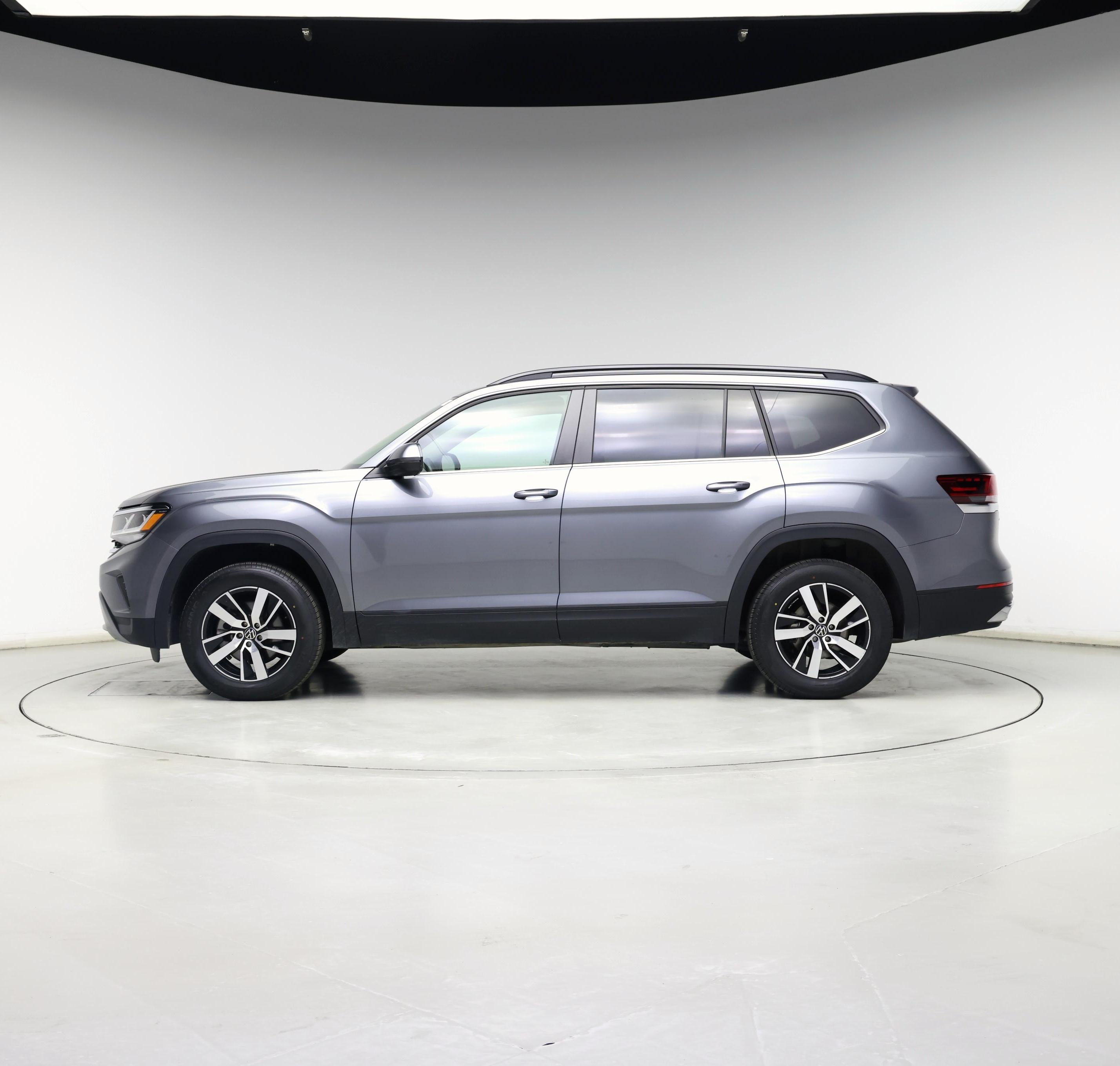 Thumbnail: 2022 Volkswagen Atlas - 3