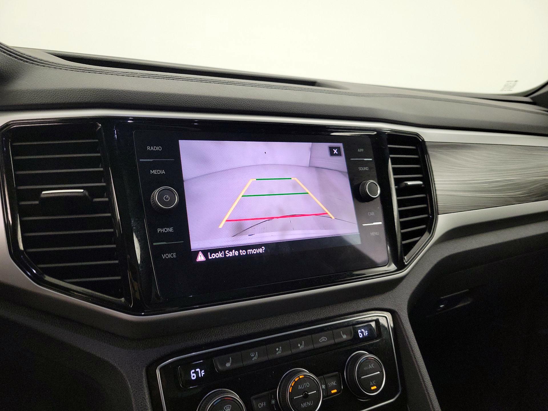 Thumbnail: 2023 Volkswagen Atlas - 14