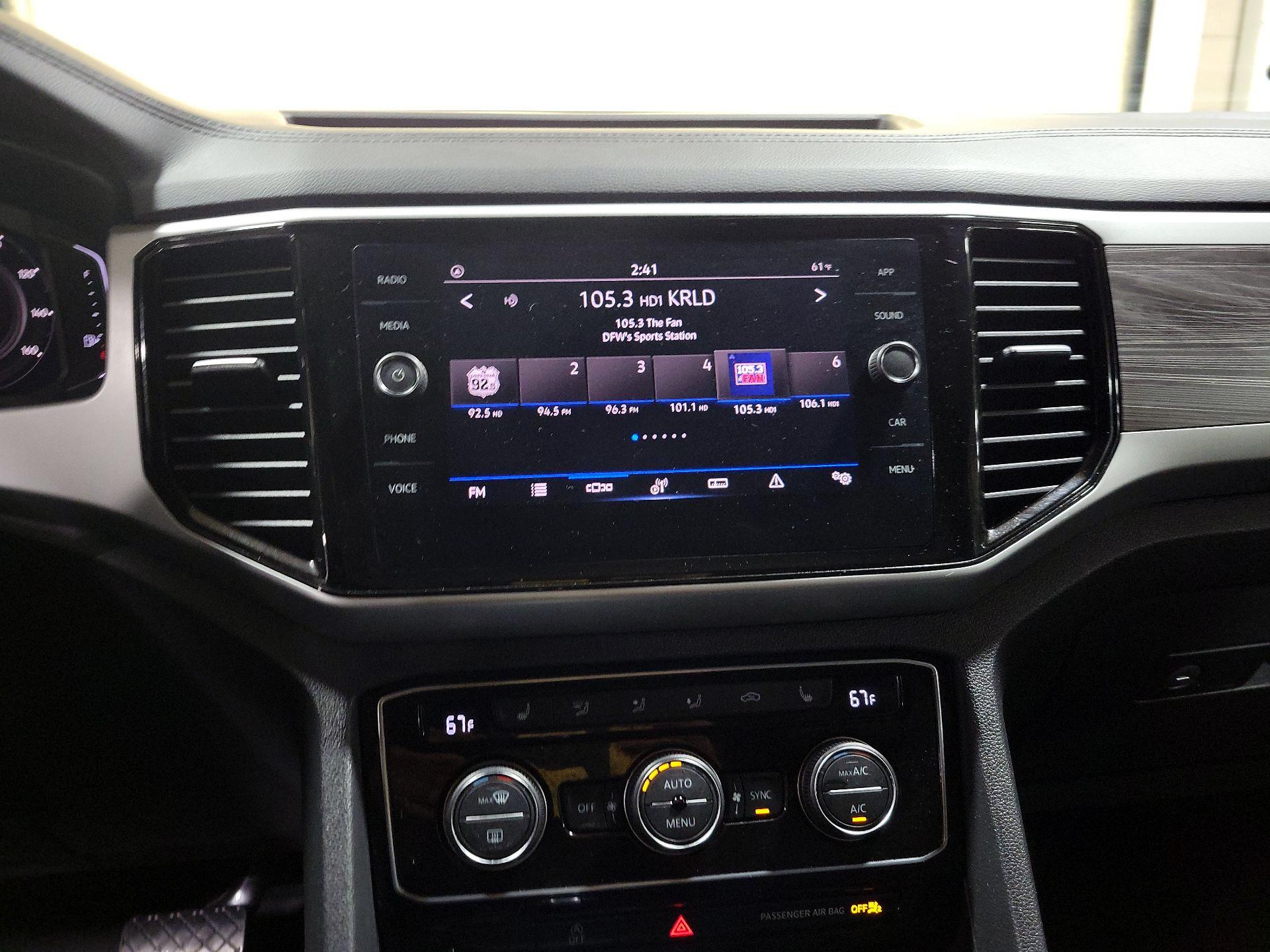 Thumbnail: 2023 Volkswagen Atlas - 15