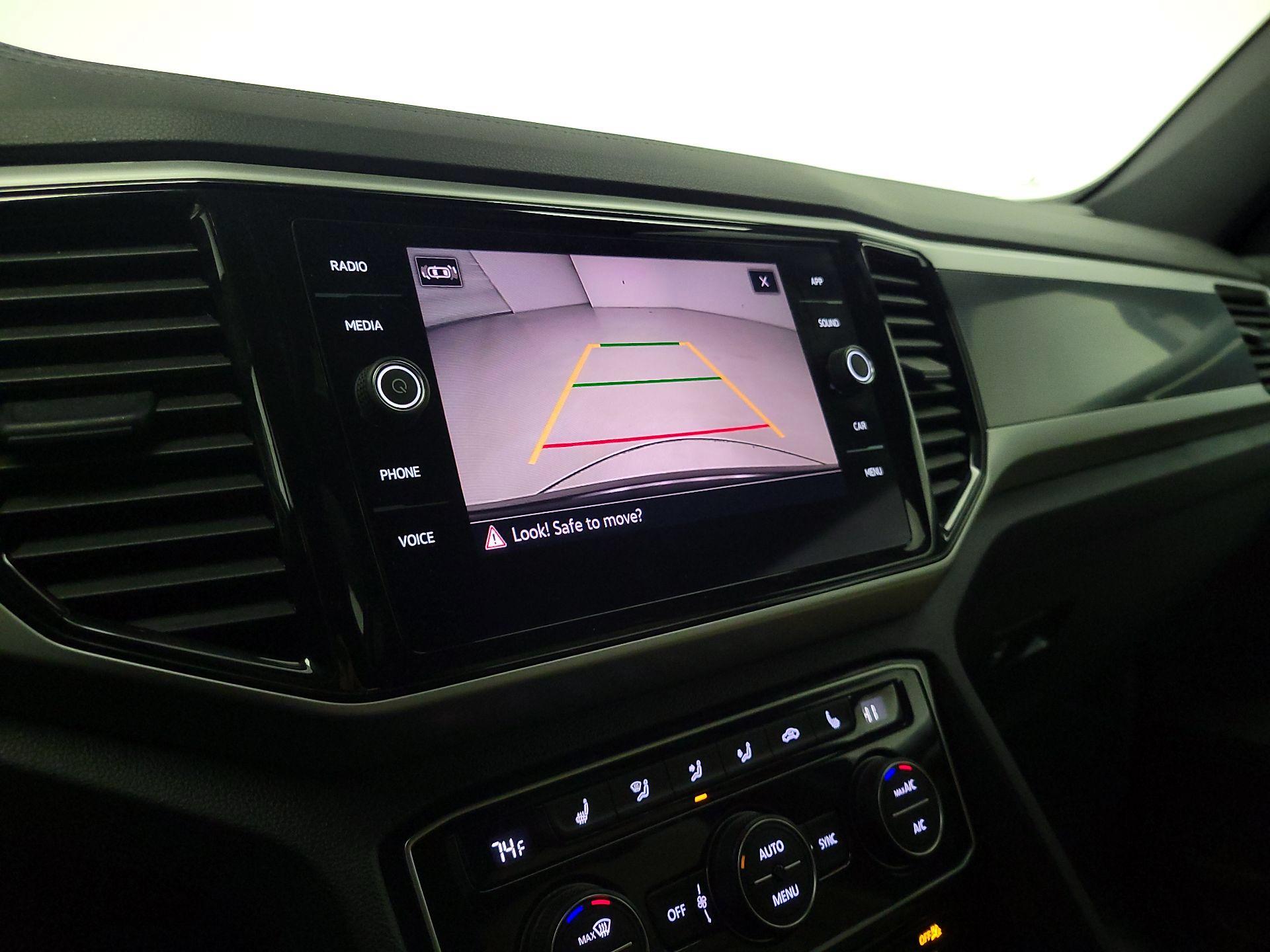 Thumbnail: 2022 Volkswagen Atlas - 14