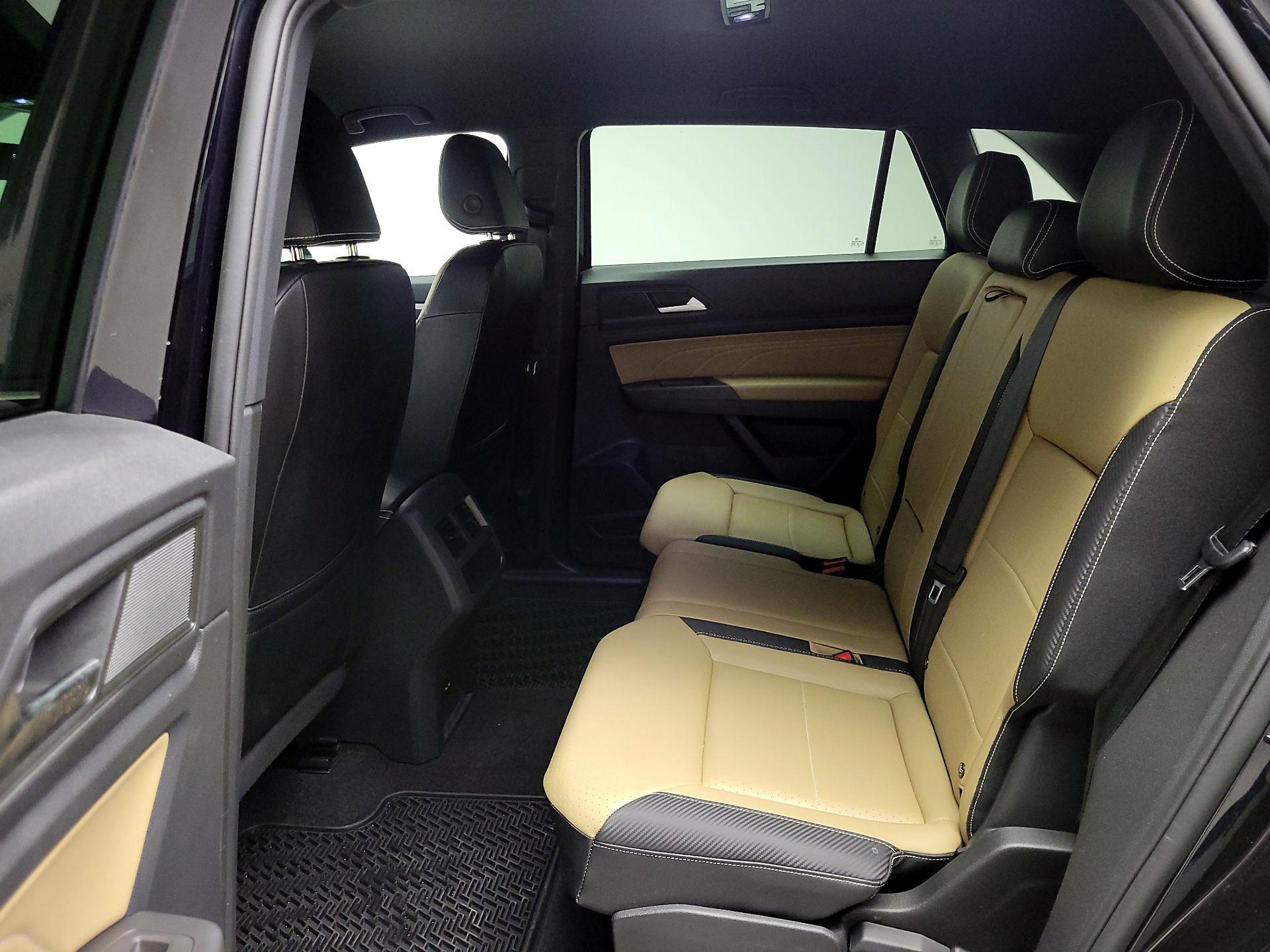 Thumbnail: 2022 Volkswagen Atlas - 19