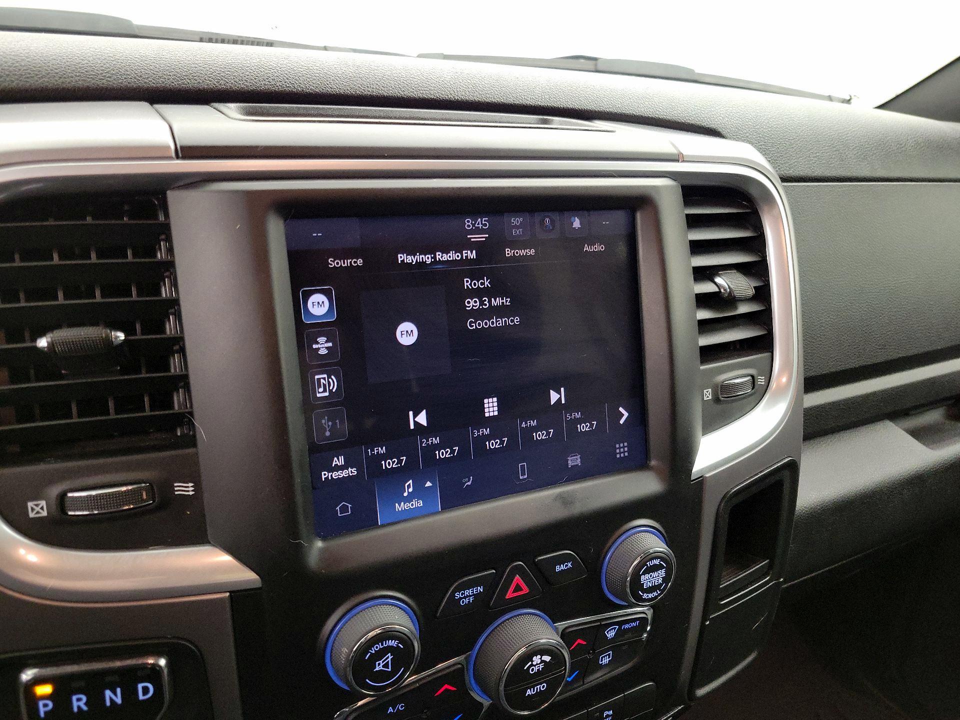 Thumbnail: 2022 RAM 1500 Classic - 15