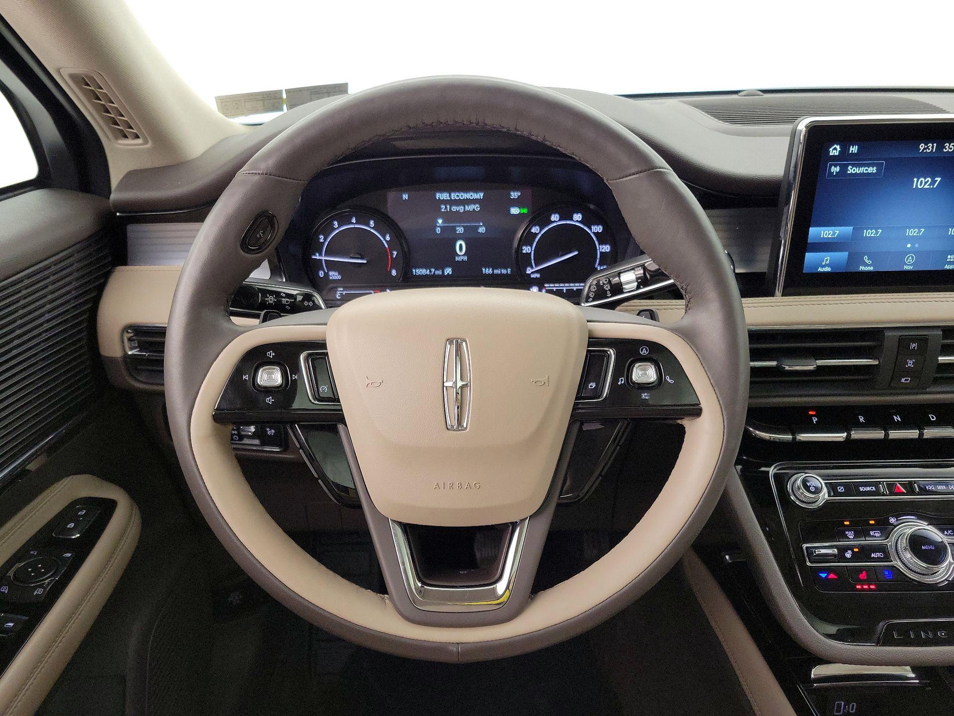 Thumbnail: 2022 Lincoln Corsair - 10