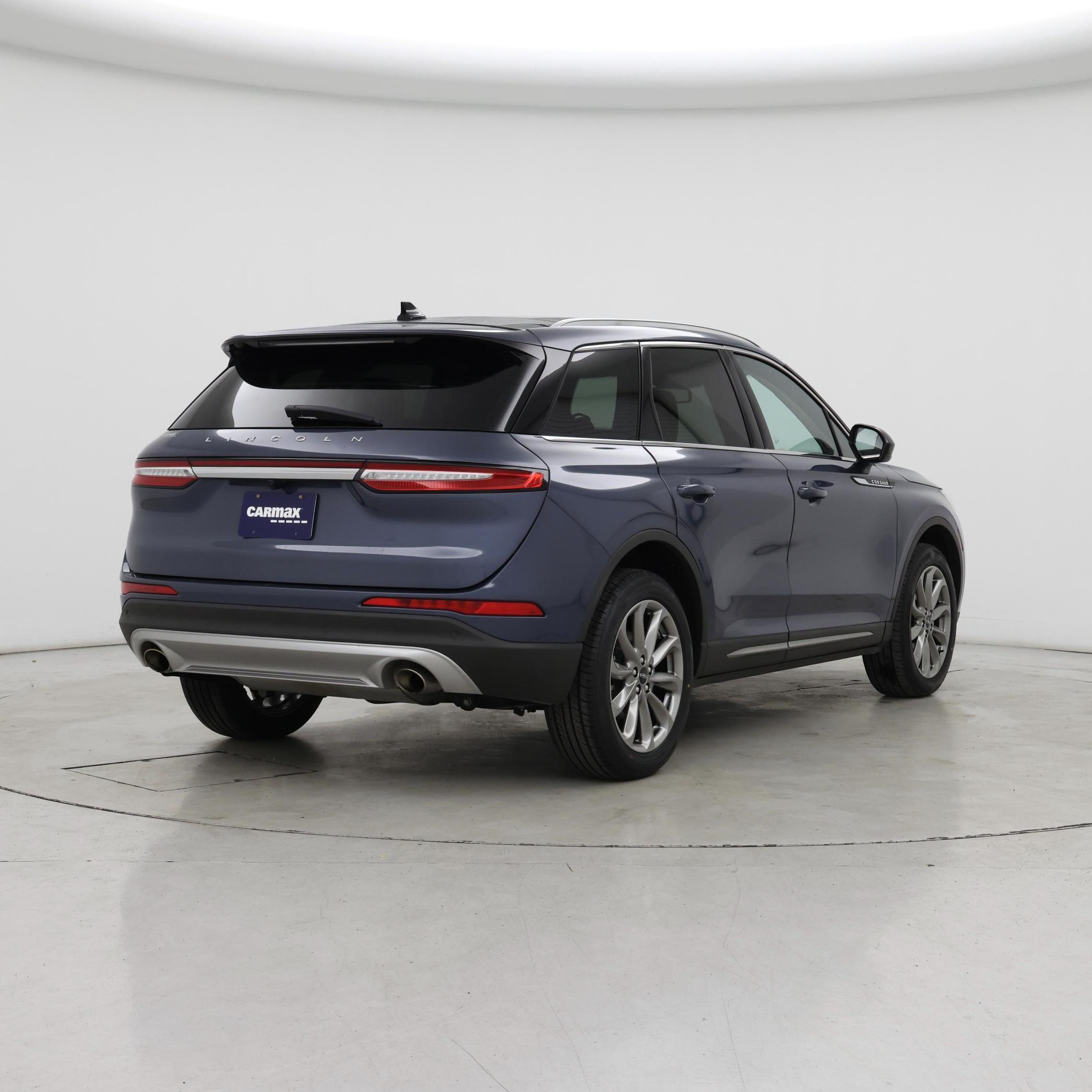 Thumbnail: 2022 Lincoln Corsair - 8