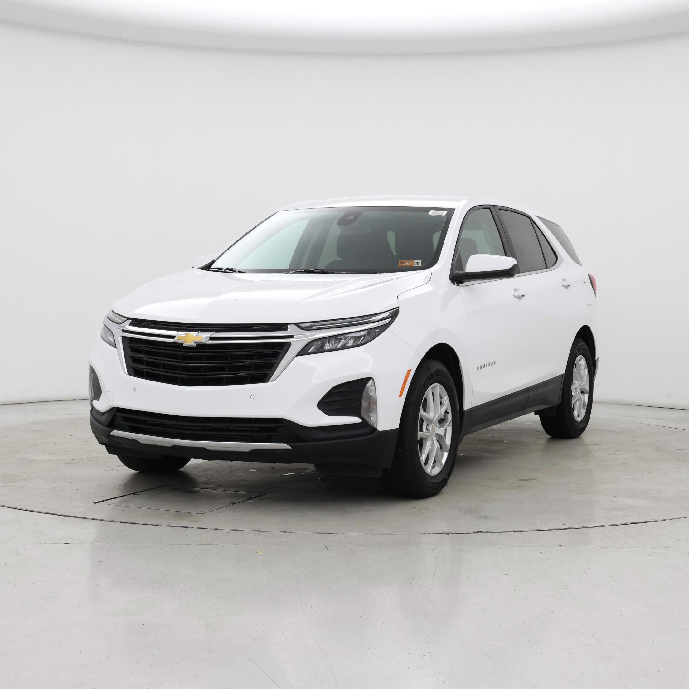 Thumbnail: 2022 Chevrolet Equinox - 4