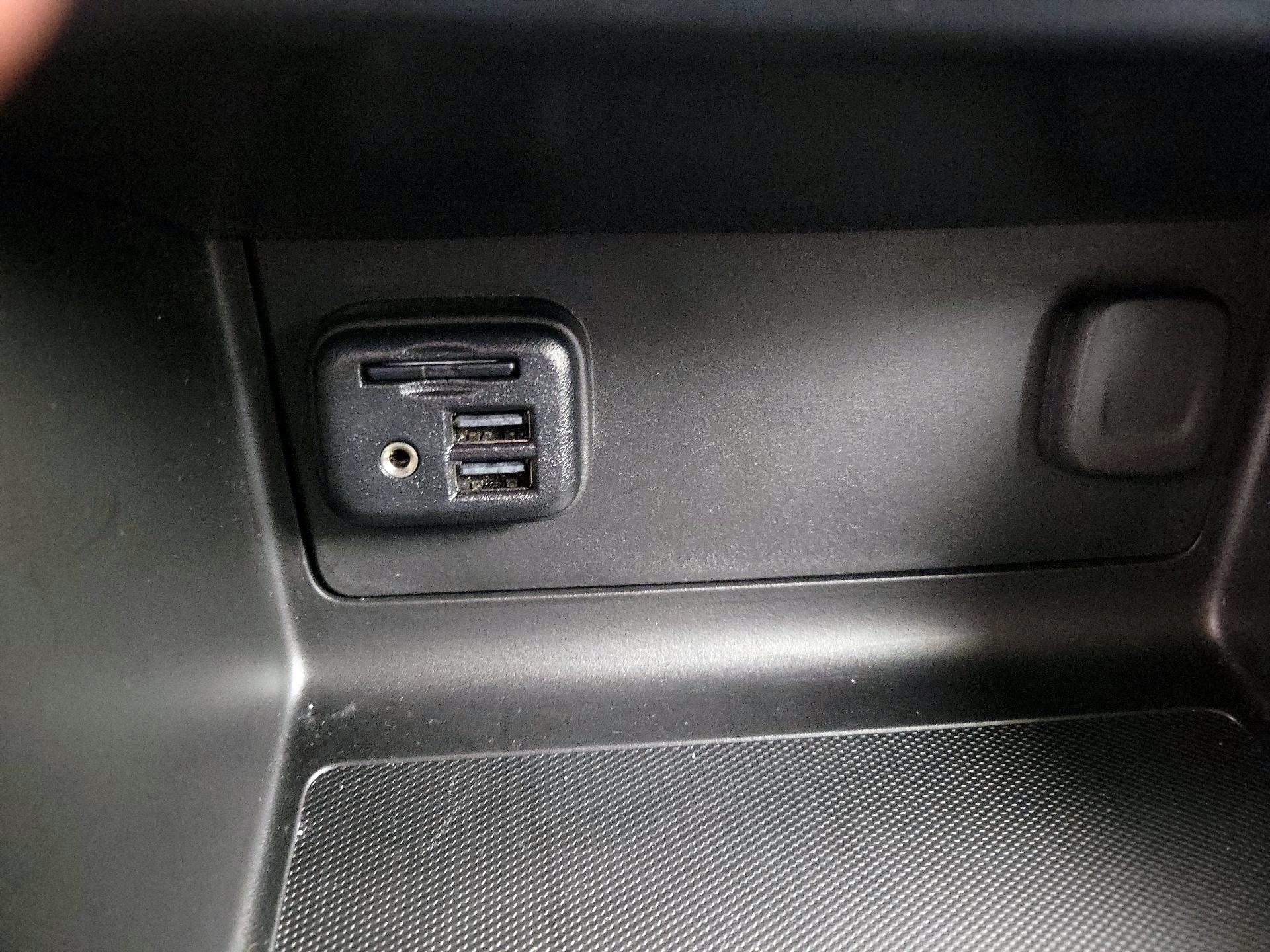 Thumbnail: 2020 Chevrolet Colorado - 19