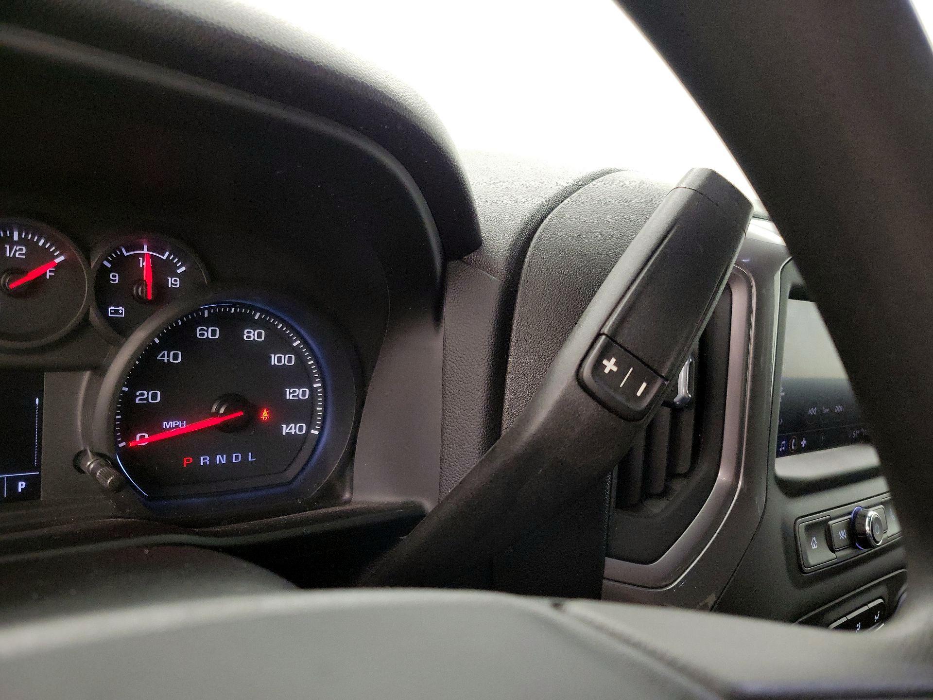 Thumbnail: 2023 Chevrolet Silverado 1500 - 17