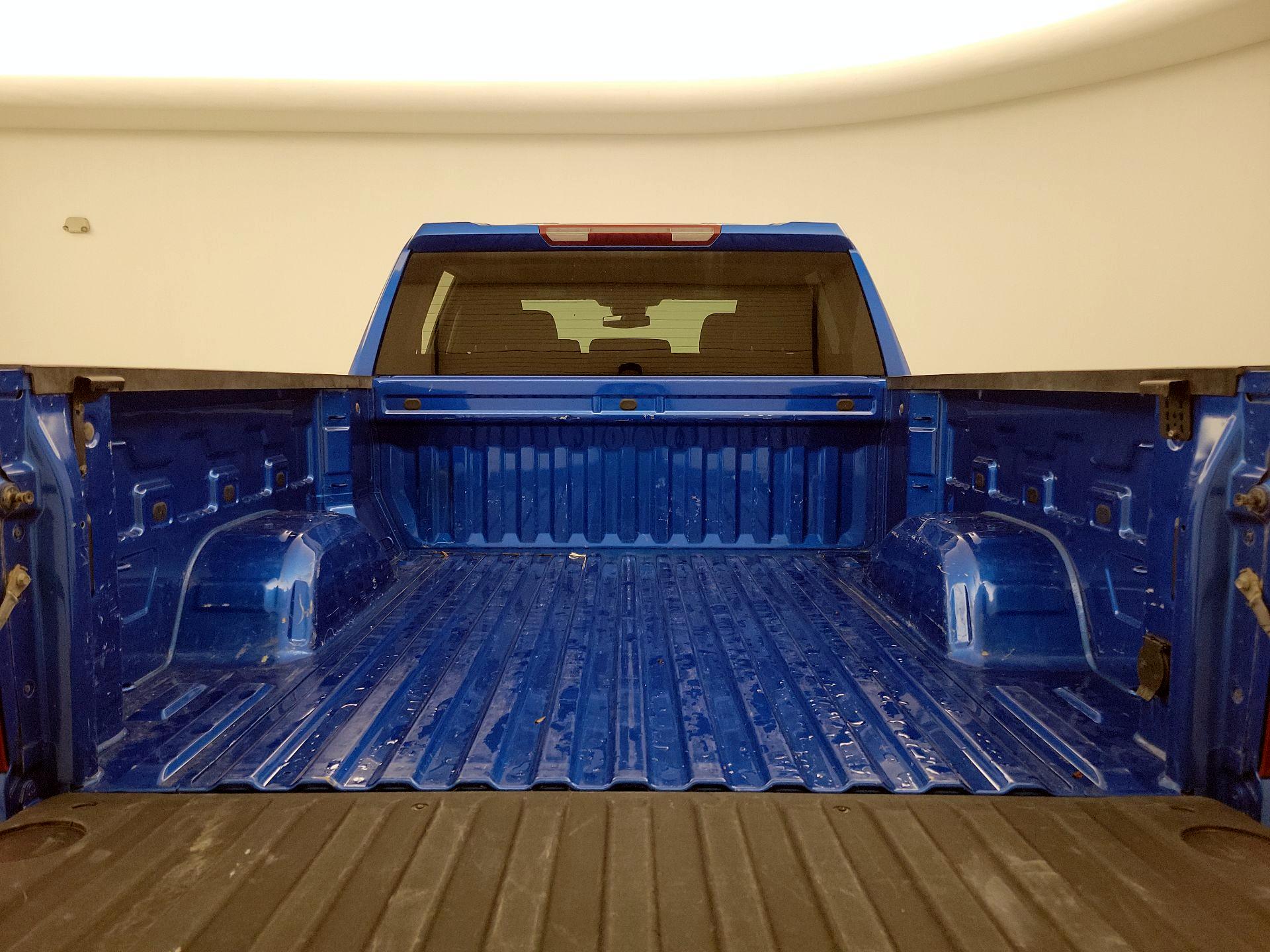 Thumbnail: 2023 Chevrolet Silverado 1500 - 20