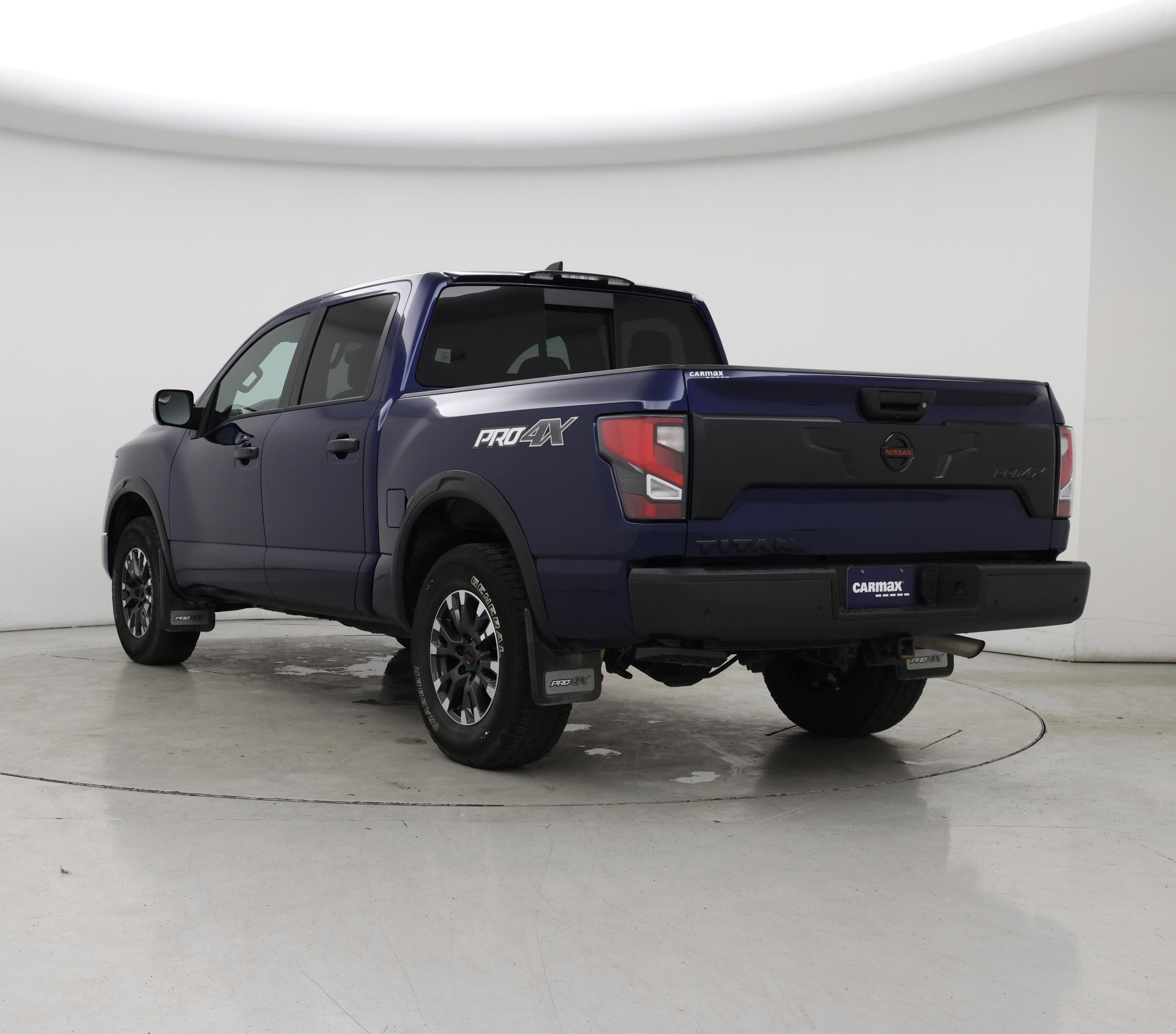 Thumbnail: 2022 Nissan Titan - 2