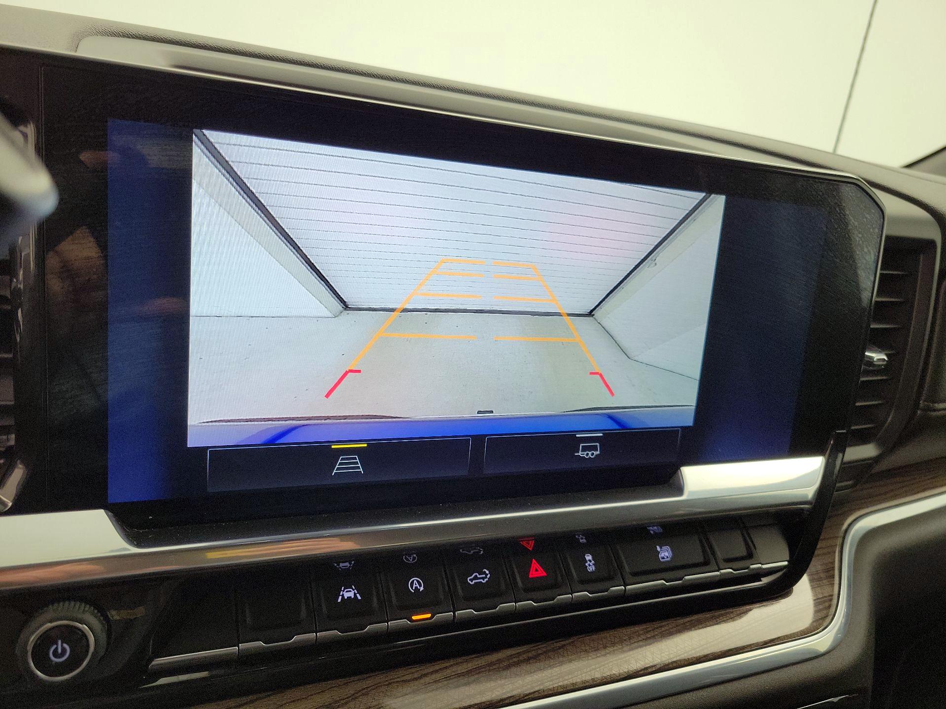 Thumbnail: 2022 Chevrolet Silverado 1500 - 14