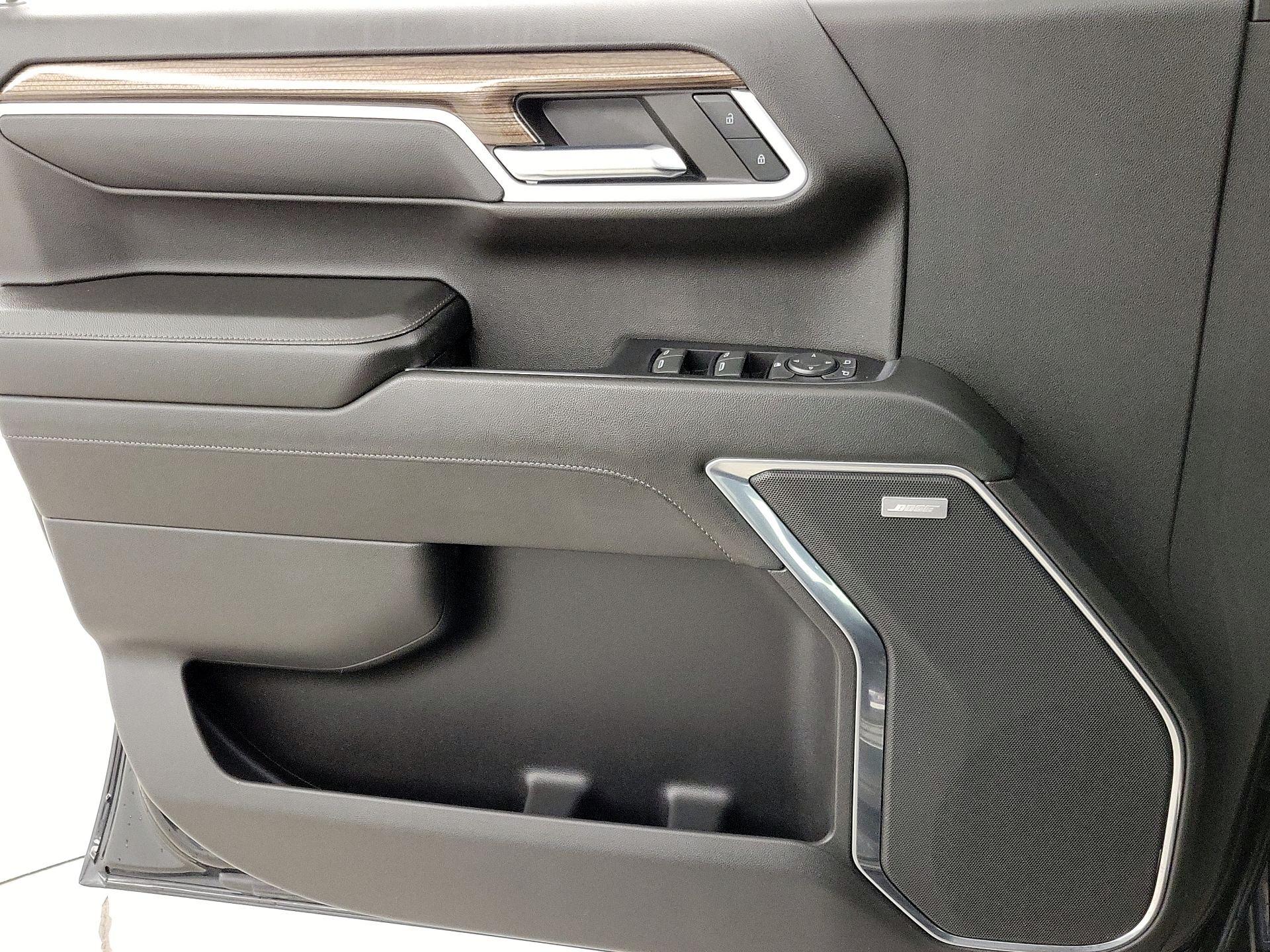 Thumbnail: 2022 Chevrolet Silverado 1500 - 12