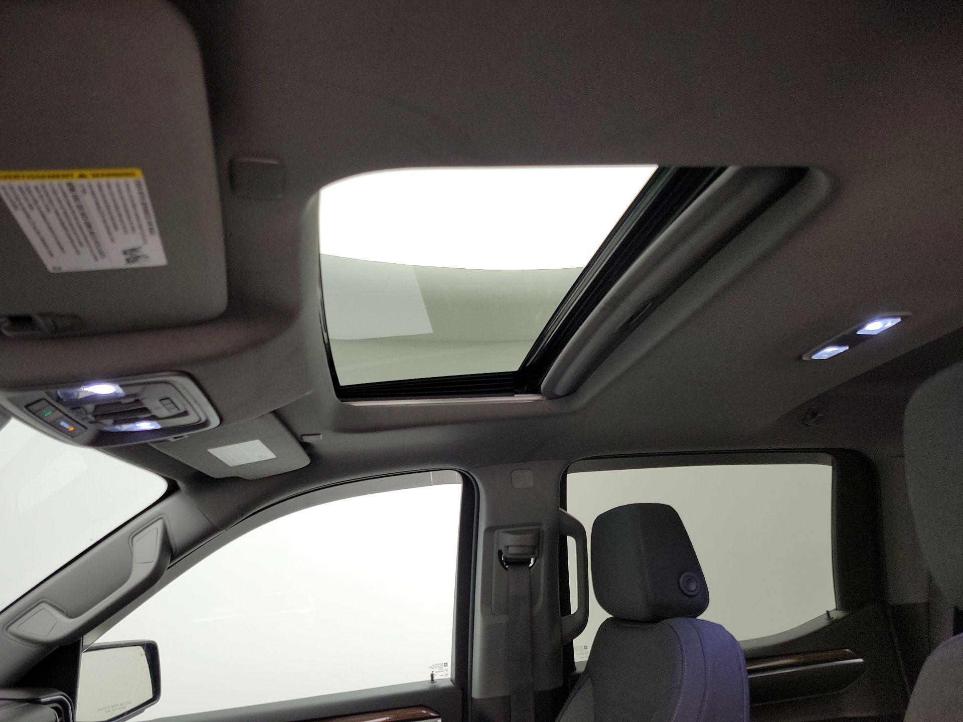 Thumbnail: 2022 Chevrolet Silverado 1500 - 19