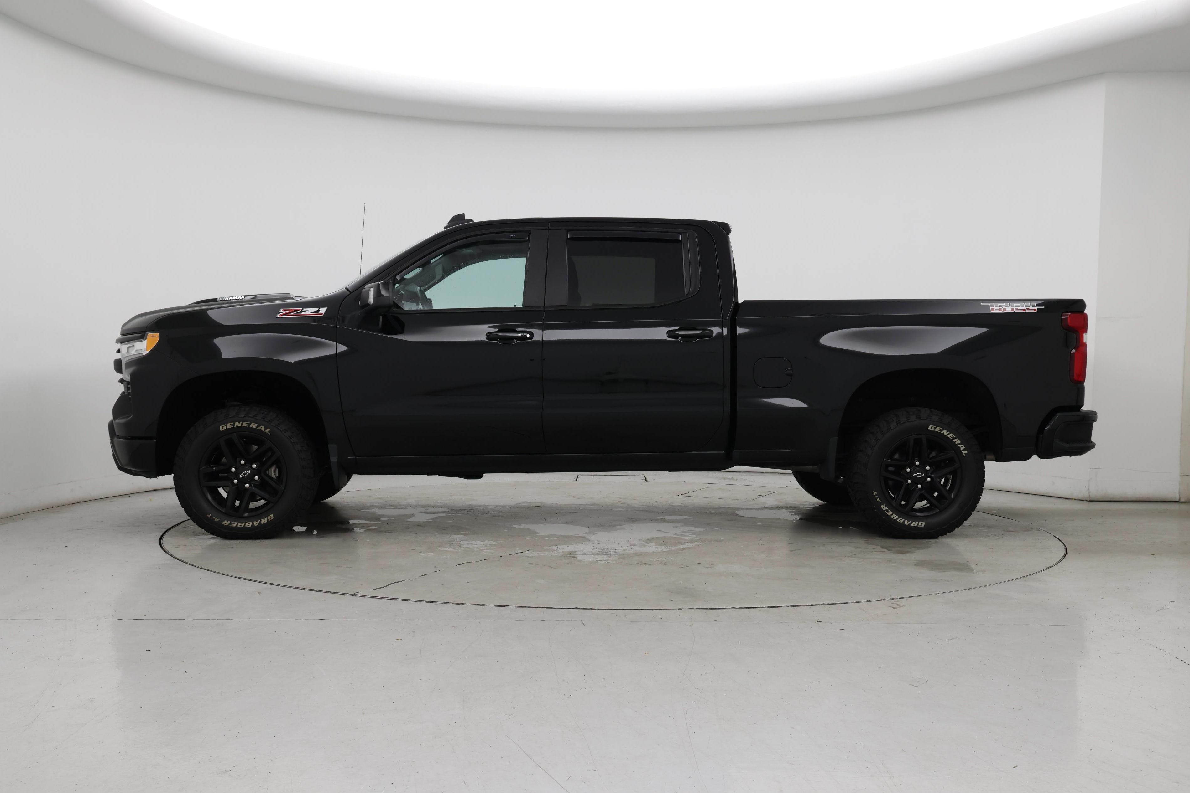 Thumbnail: 2022 Chevrolet Silverado 1500 - 3