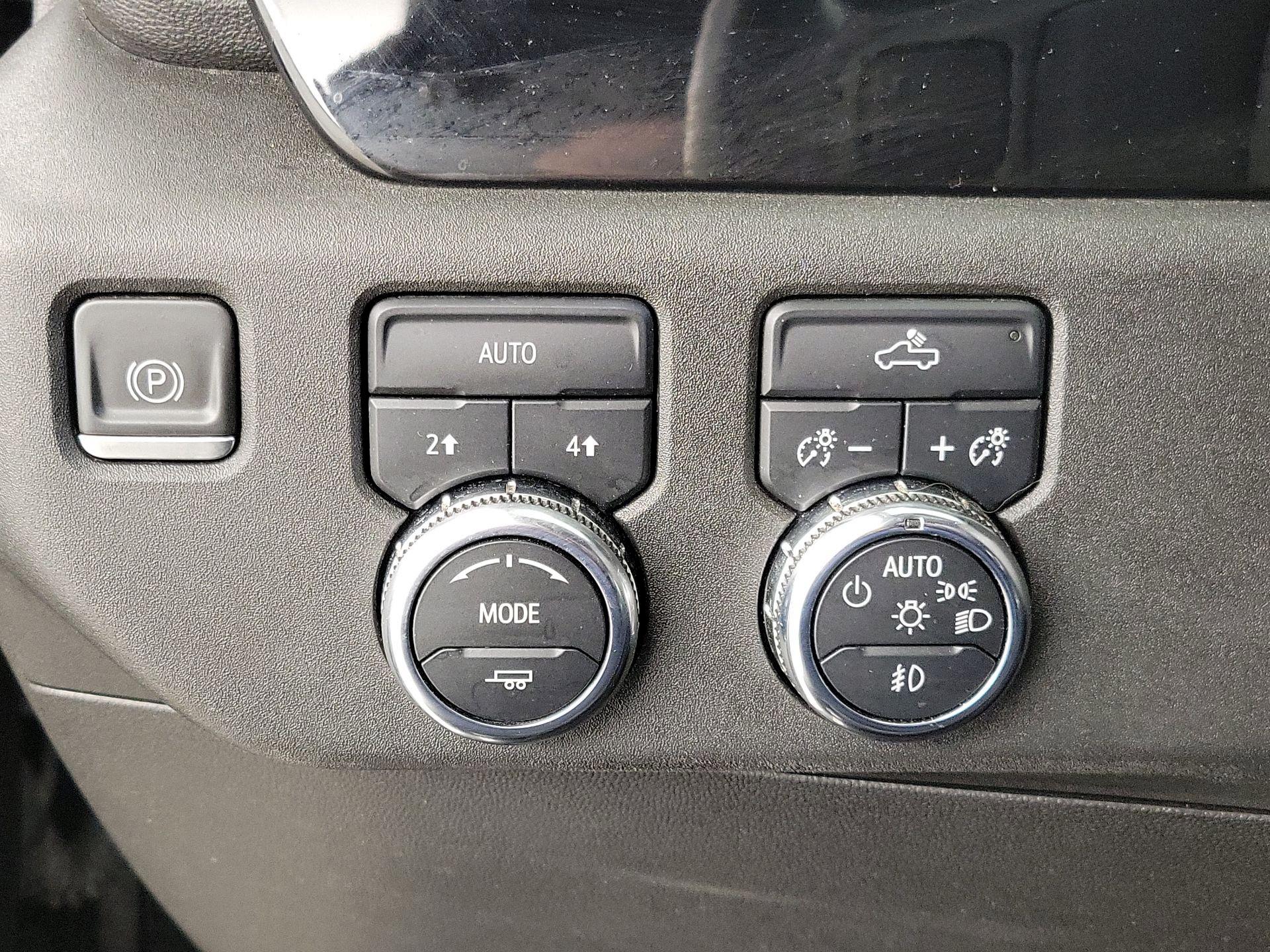 Thumbnail: 2023 GMC Sierra 1500 - 13