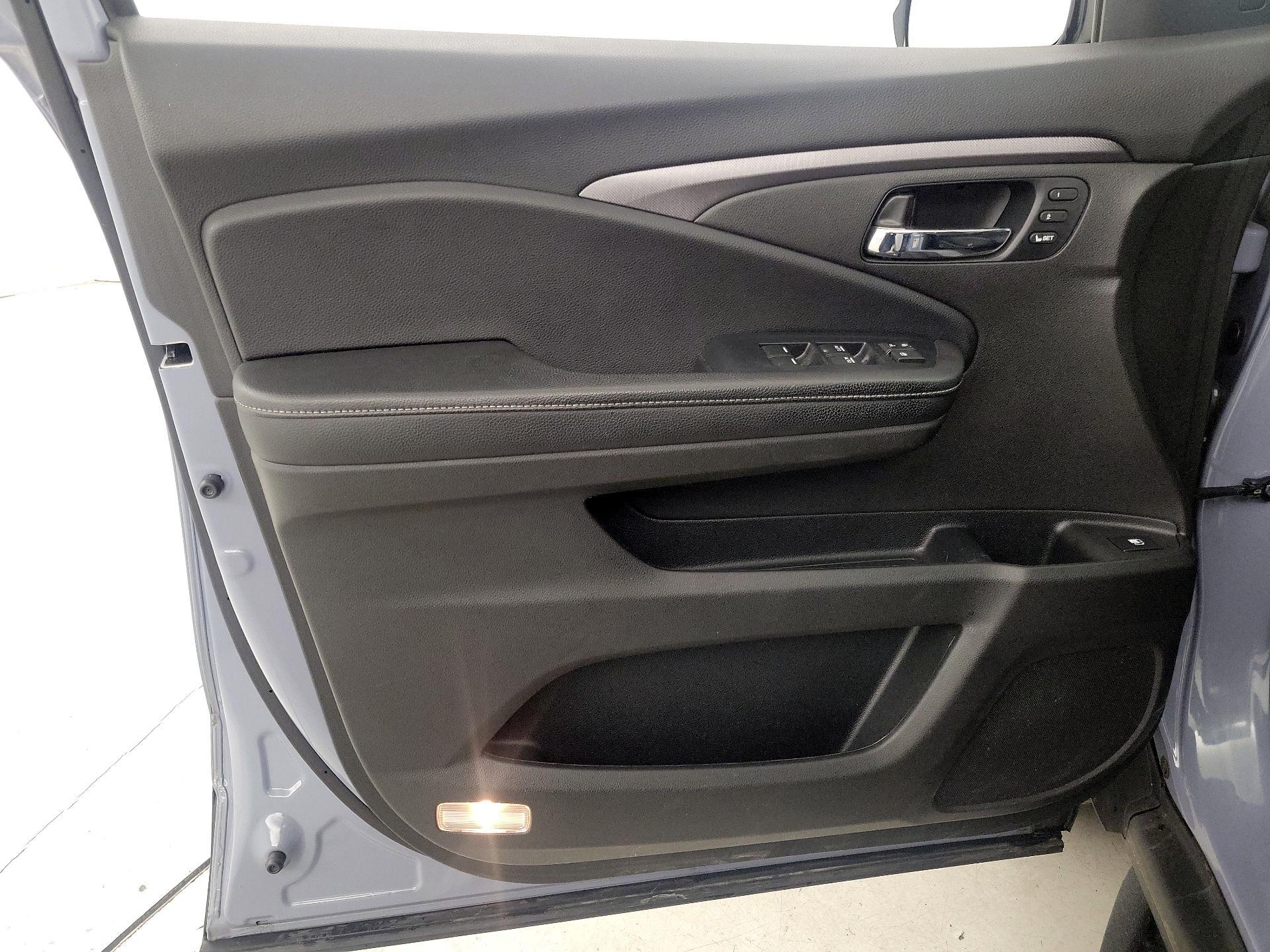 Thumbnail: 2023 Honda Ridgeline - 12