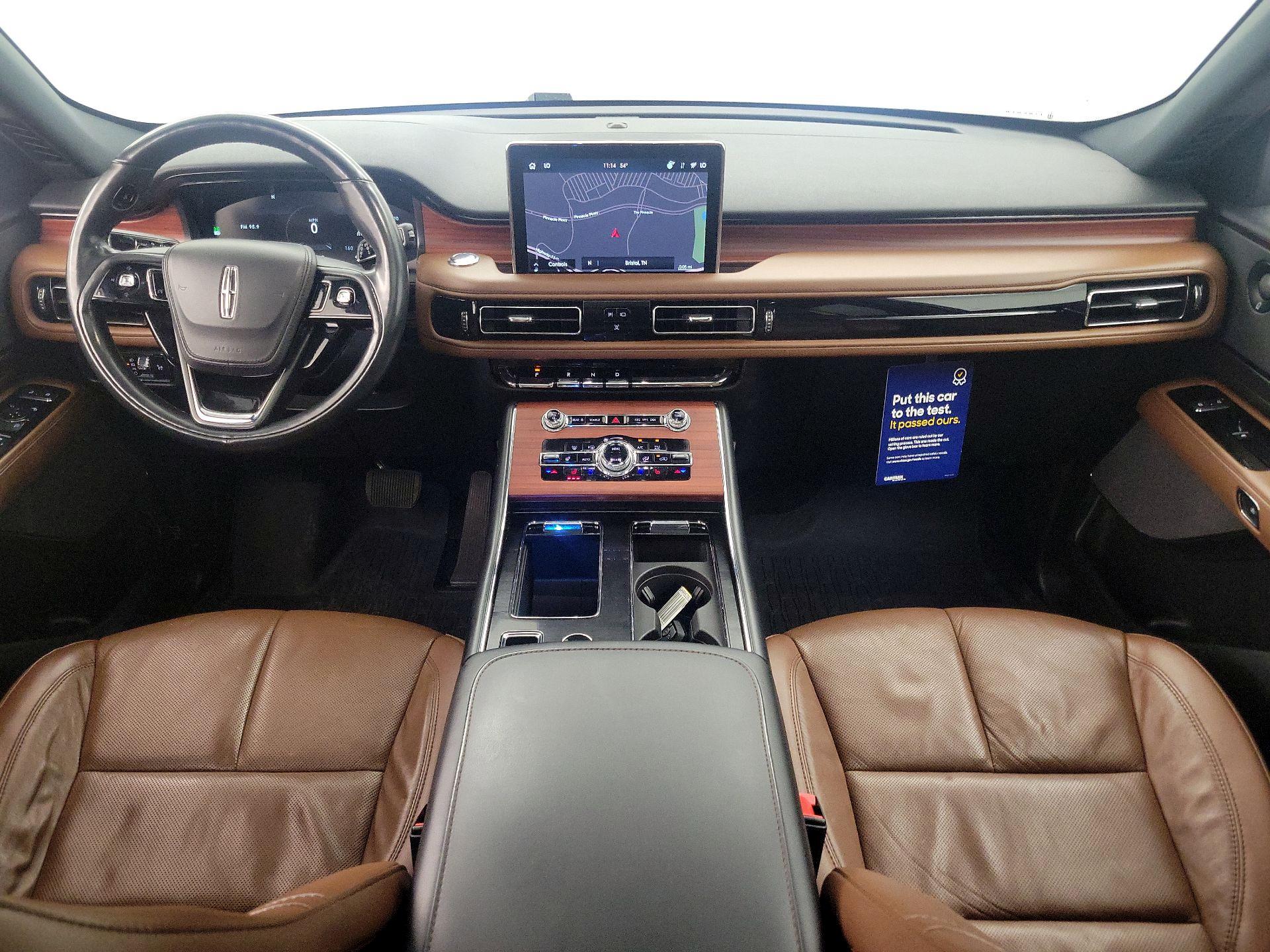 Thumbnail: 2023 Lincoln Aviator - 9