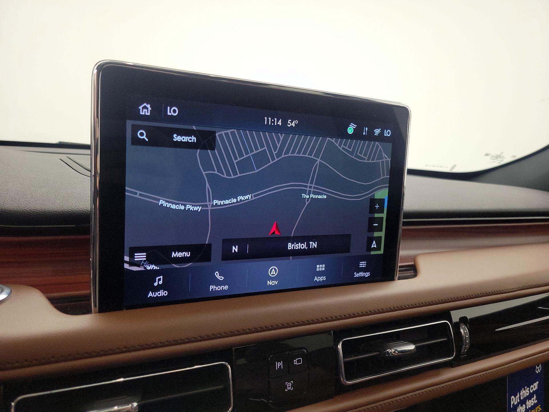 Thumbnail: 2023 Lincoln Aviator - 14