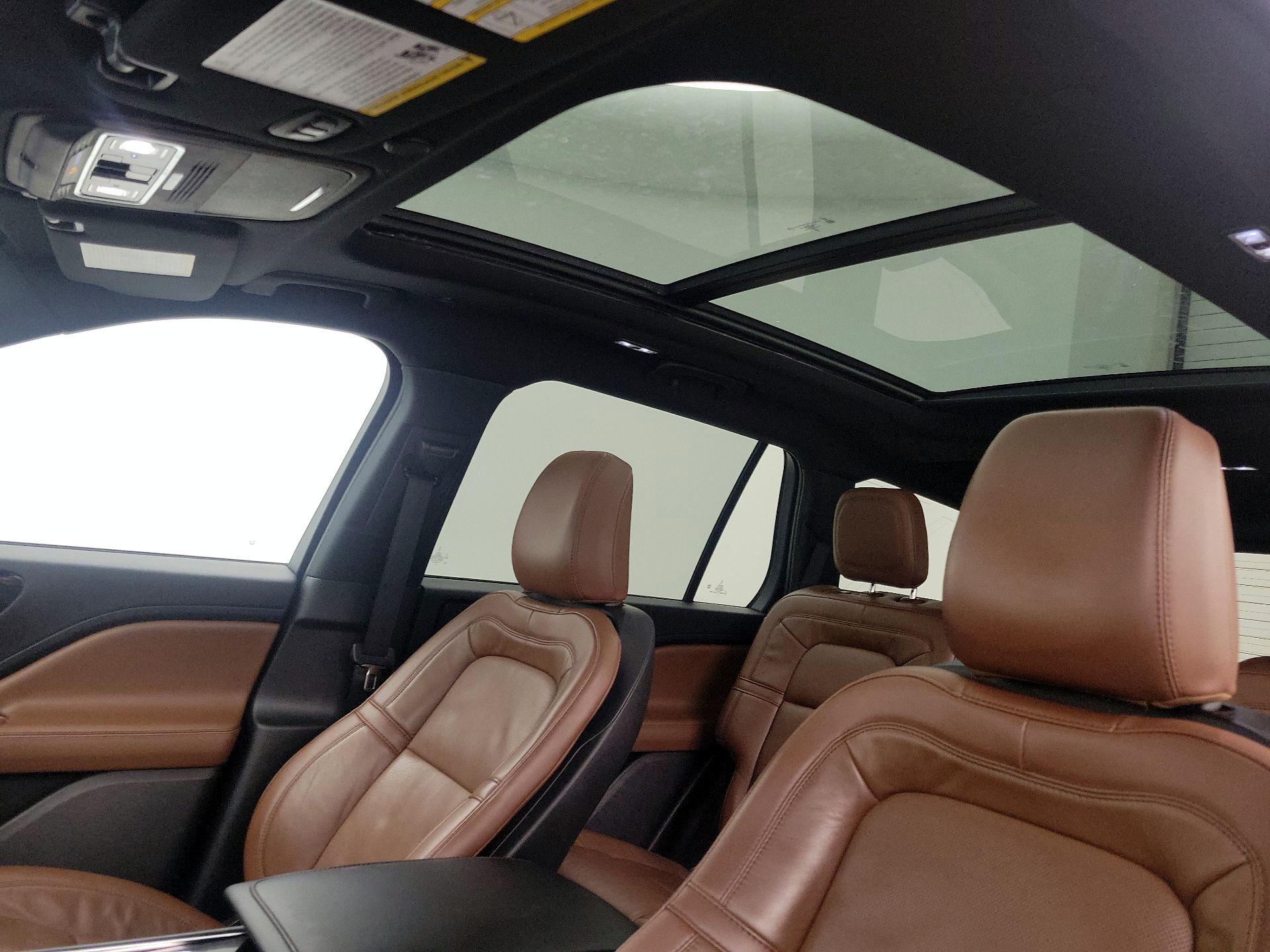 Thumbnail: 2023 Lincoln Aviator - 20